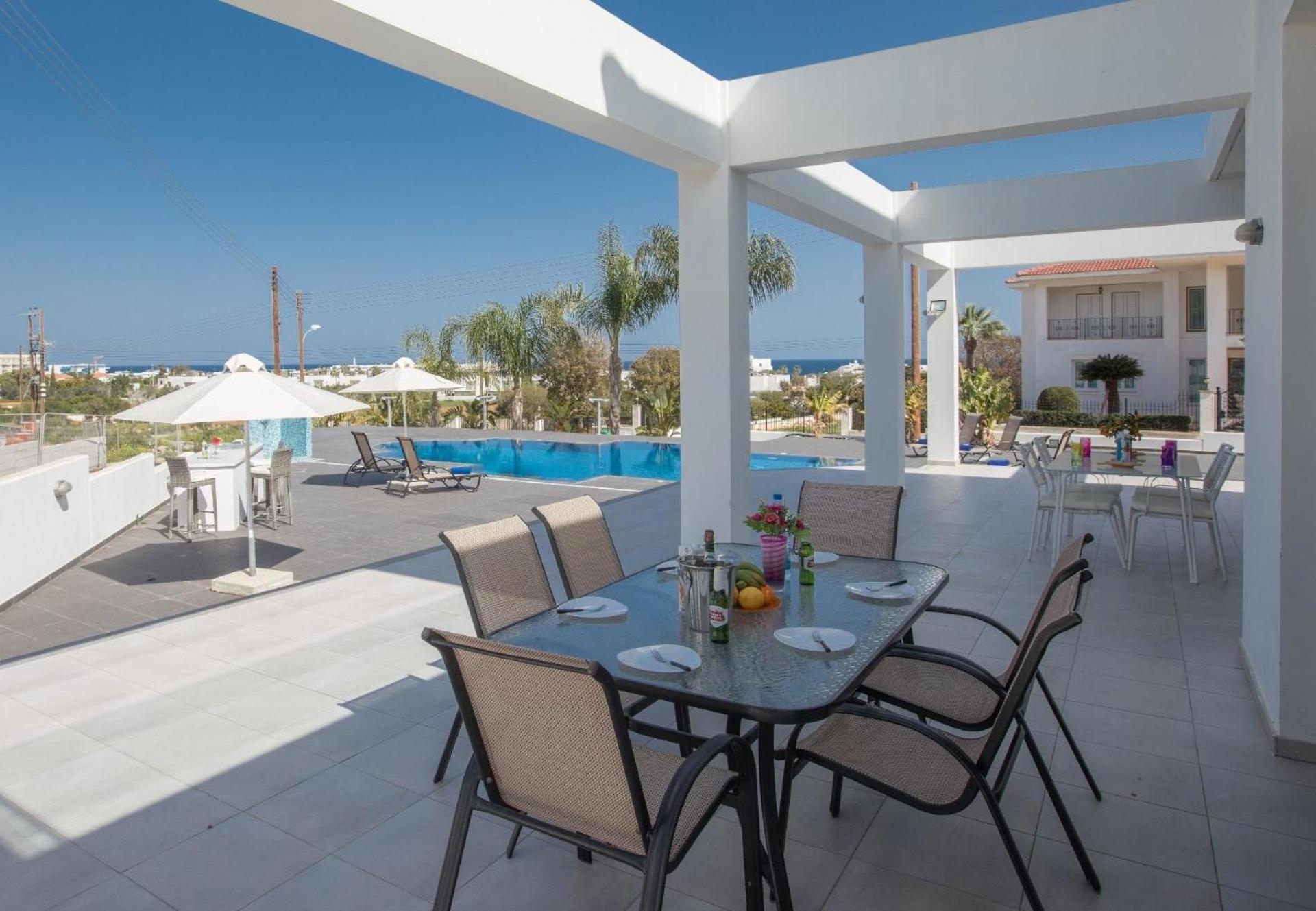 Ferienhaus mit Privatpool für 11 Personen ca 300 qm in Protaras, Südküste von Zypern