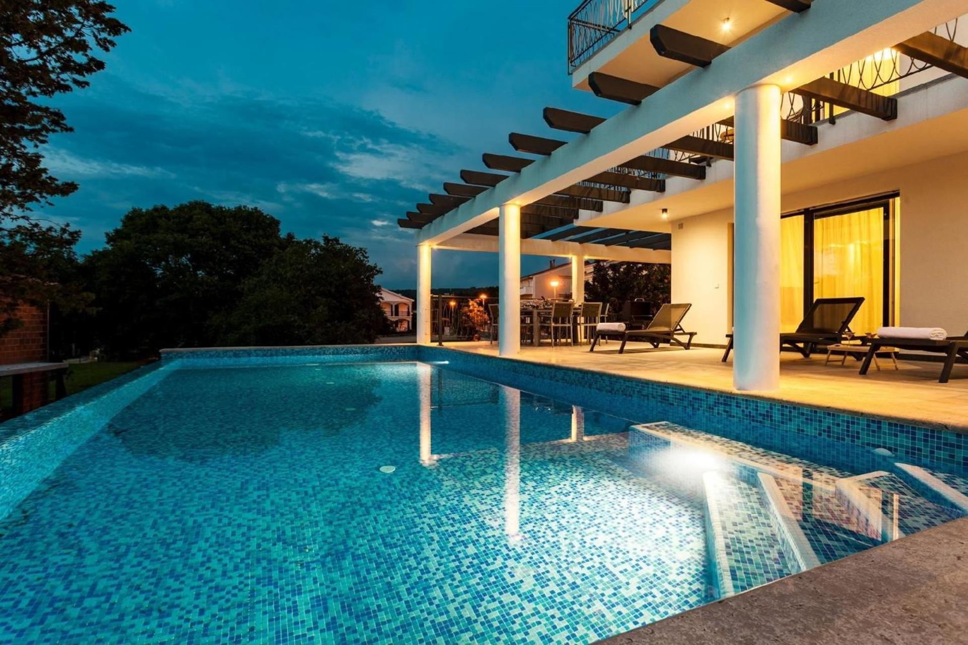 Ferienhaus mit Privatpool für 8 Personen ca 234 qm in Malinska, Kvarner Bucht Krk view 4