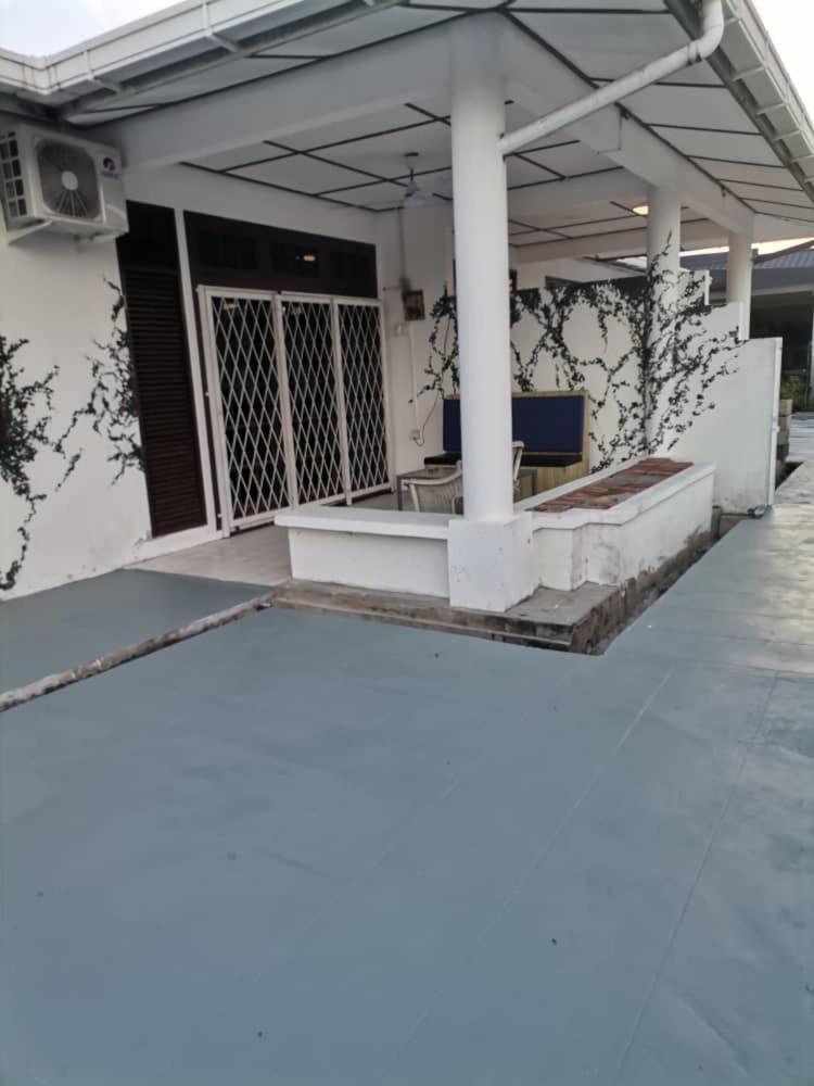 Natol Homestay - Venice Samajaya Tabuan Tranquility Township view 5