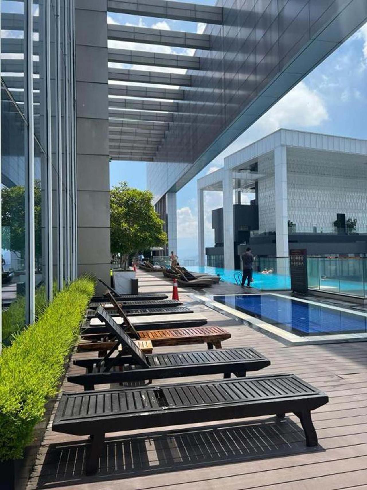 Vinson Suites at Platinum KLCC