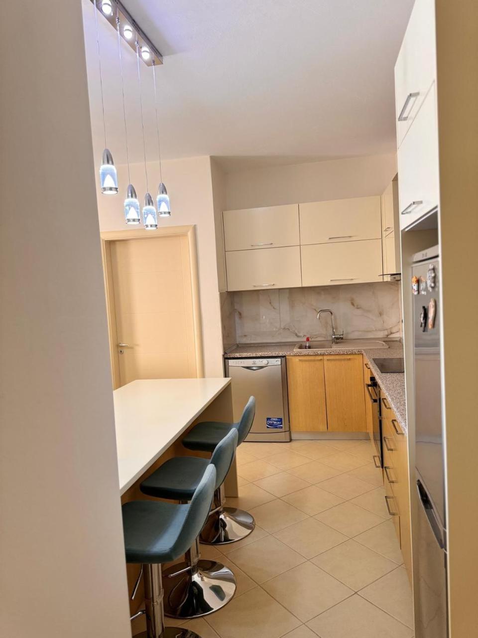 ZaYoM Apartment
