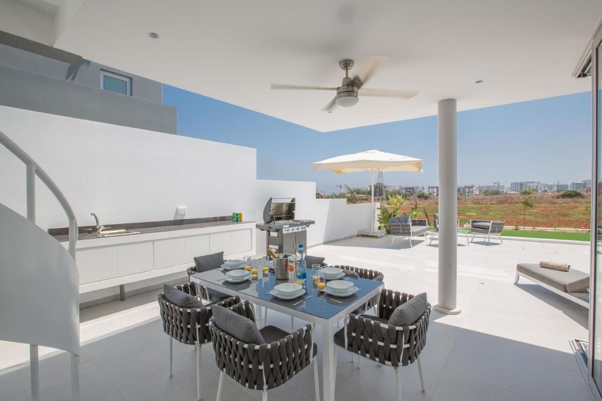 Ferienhaus mit Privatpool für 8 Personen ca 130 qm in Pernera, Südküste von Zypern