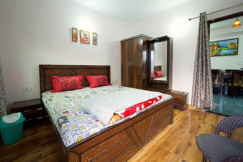 Premiere Homestay