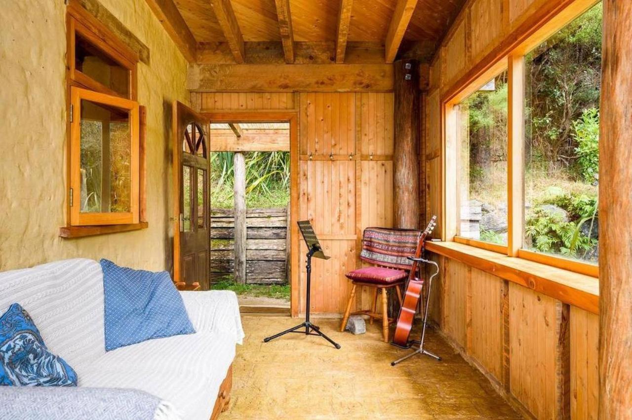 Whare Aroha: Retreat to Wellness