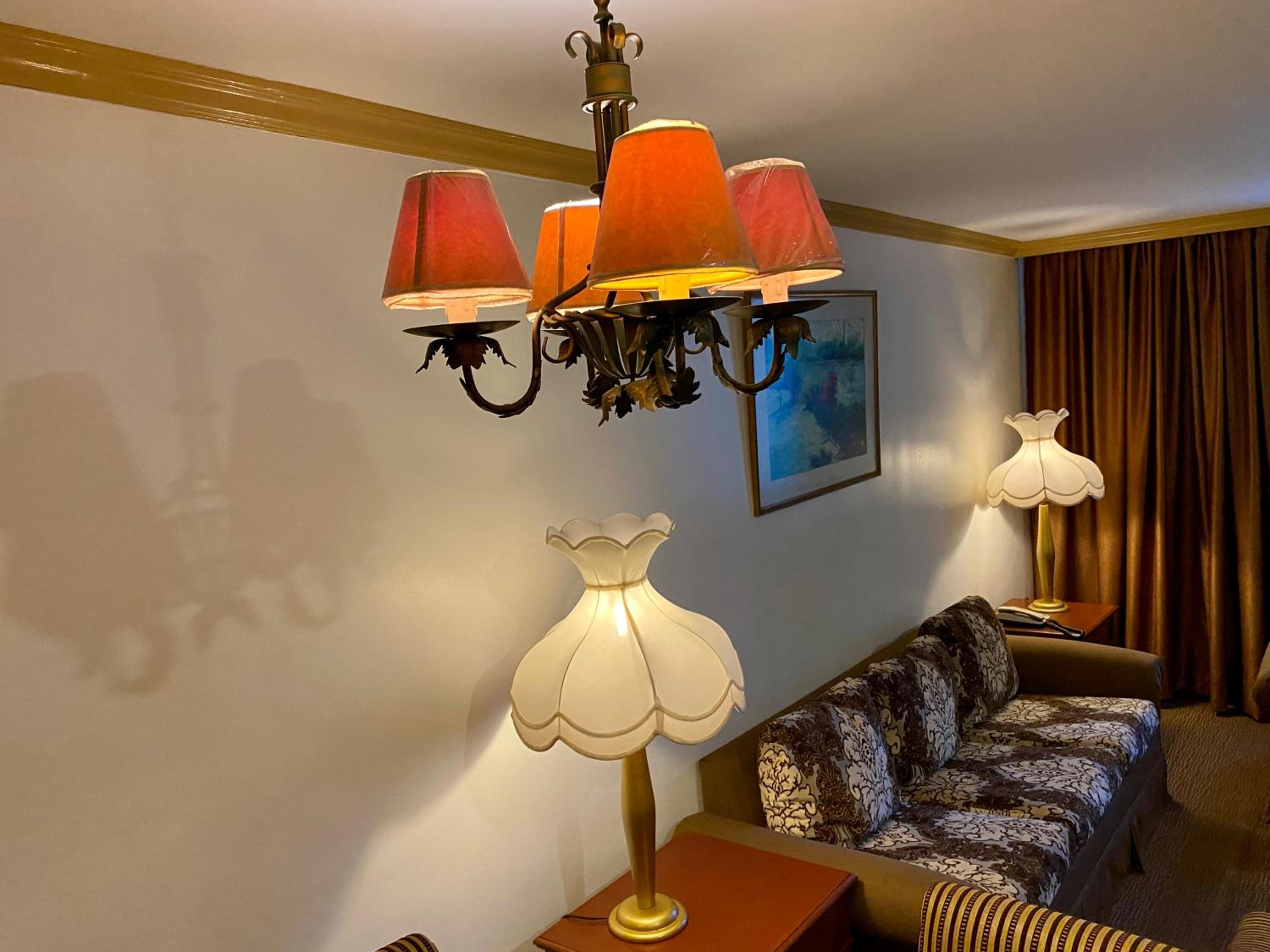 Maharaja Oriental Suite Makati