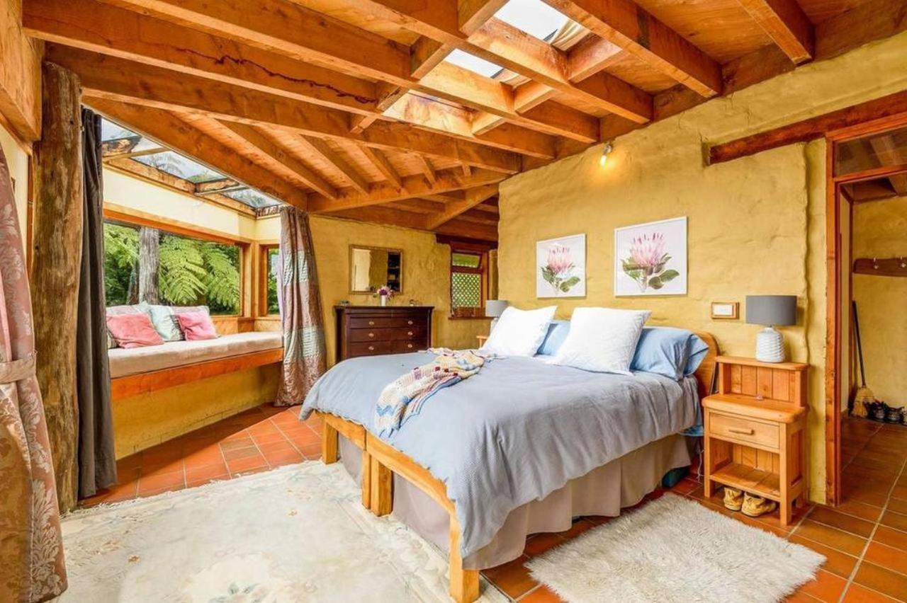Whare Aroha: Retreat to Wellness