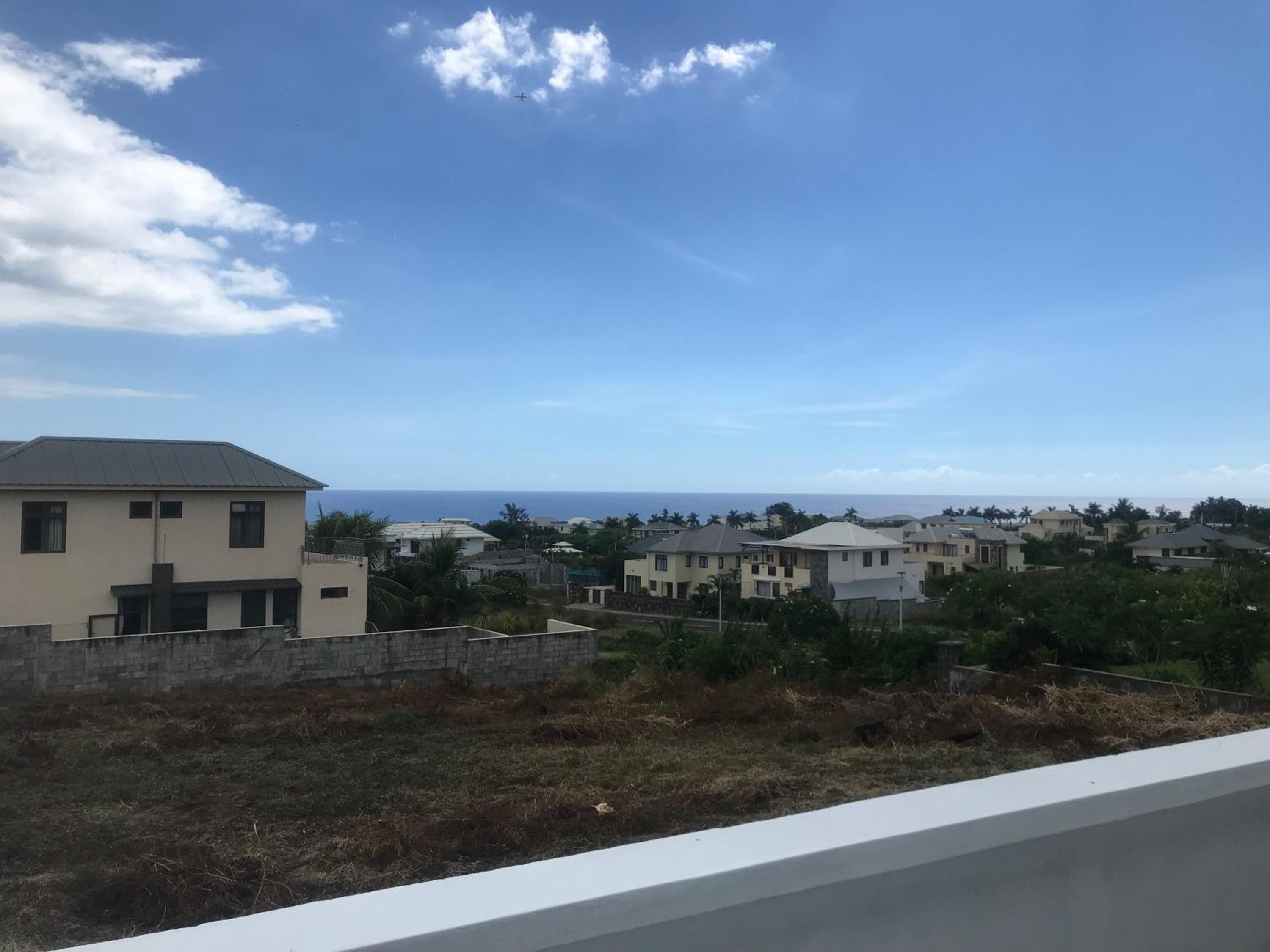 AlexJ Residence