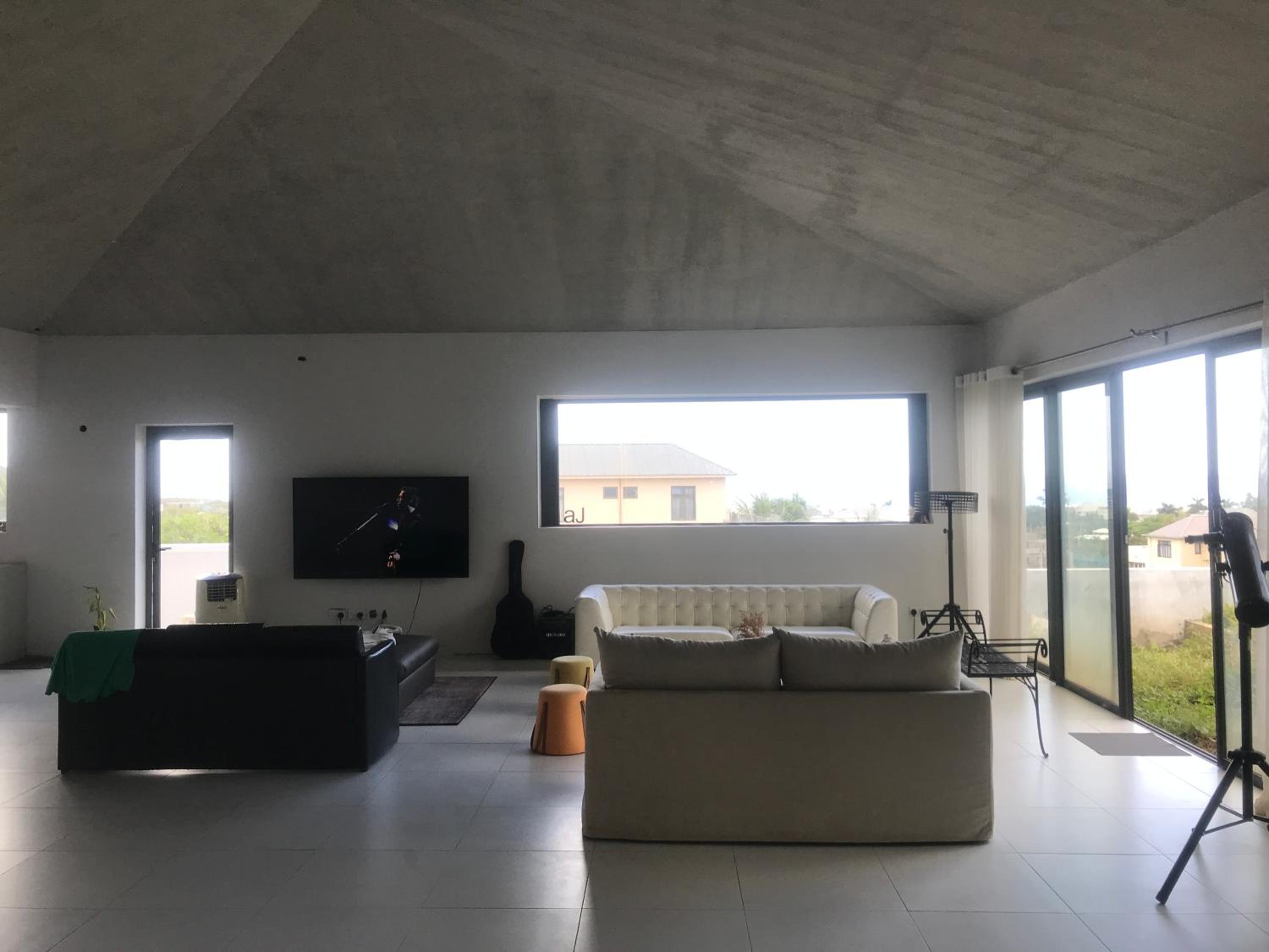 AlexJ Residence