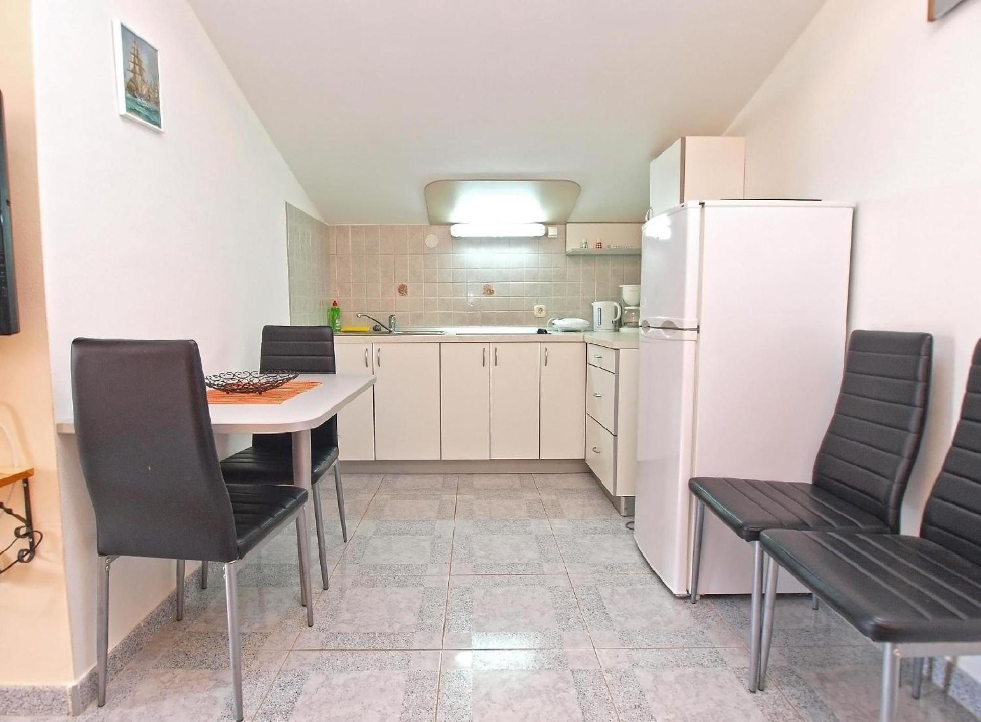 Ferienwohnung für 4 Personen ca 40 qm in Fažana-Surida, Istrien Istrische Riviera - b54740