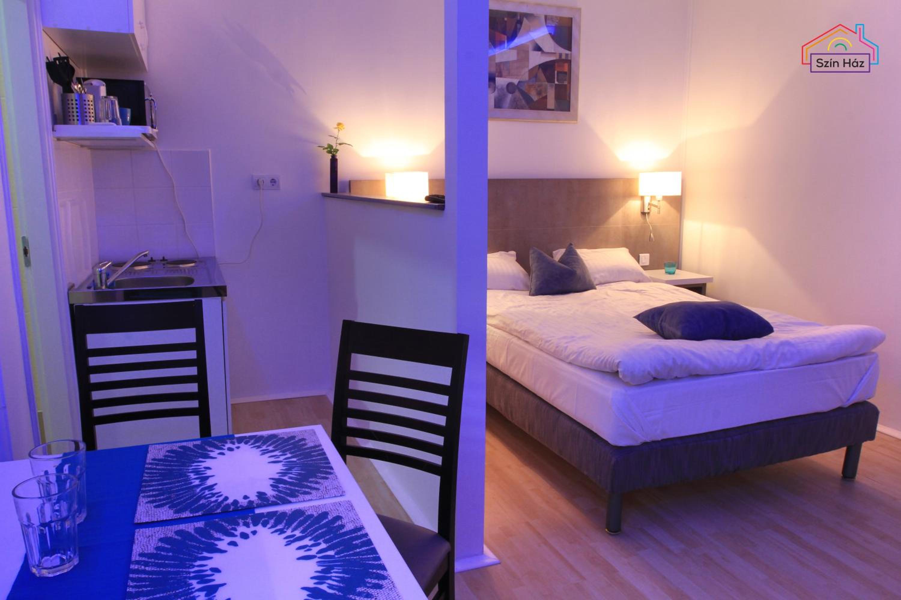 Szín-Ház Apartman view 2