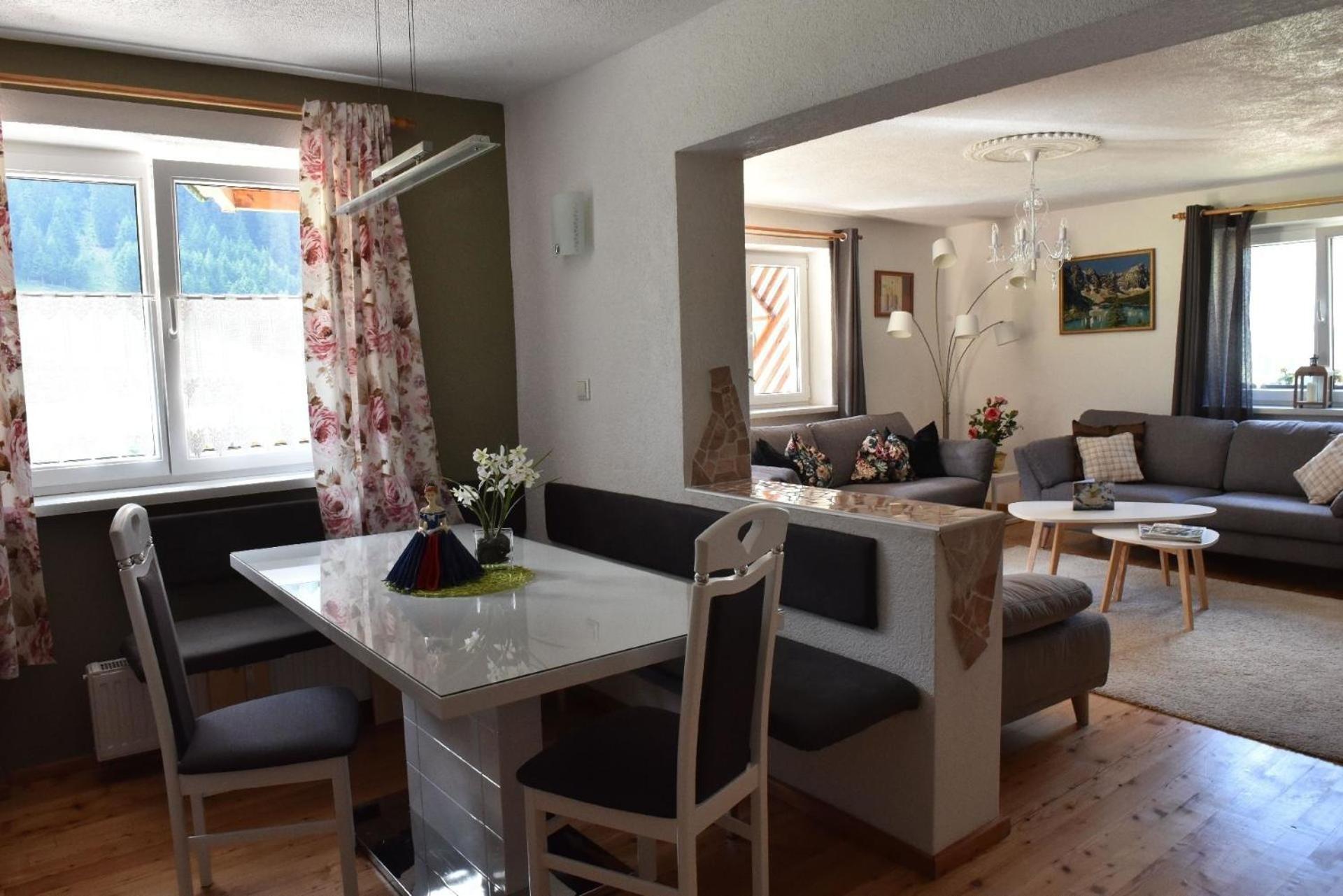 Ferienwohnung für 8 Personen ca 100 qm in Juifenau, Tirol Nordtirol