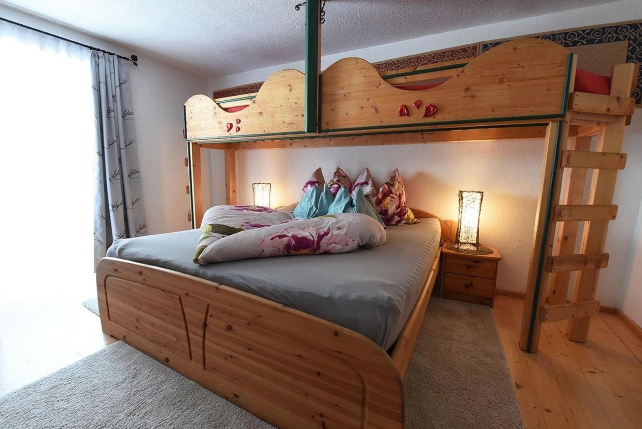 Ferienwohnung für 8 Personen ca 100 qm in Juifenau, Tirol Nordtirol