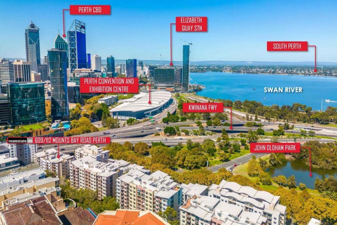 Kings Park Oasis with private courtyard, pool, free secure allocated parking and gym