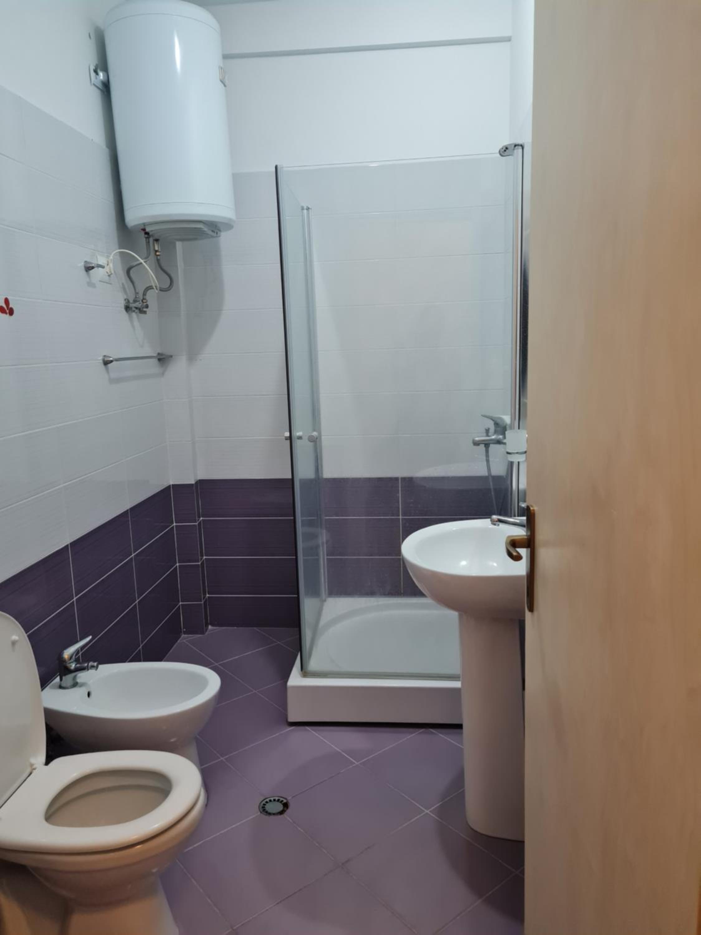 Gjiri I Lalzit apartament