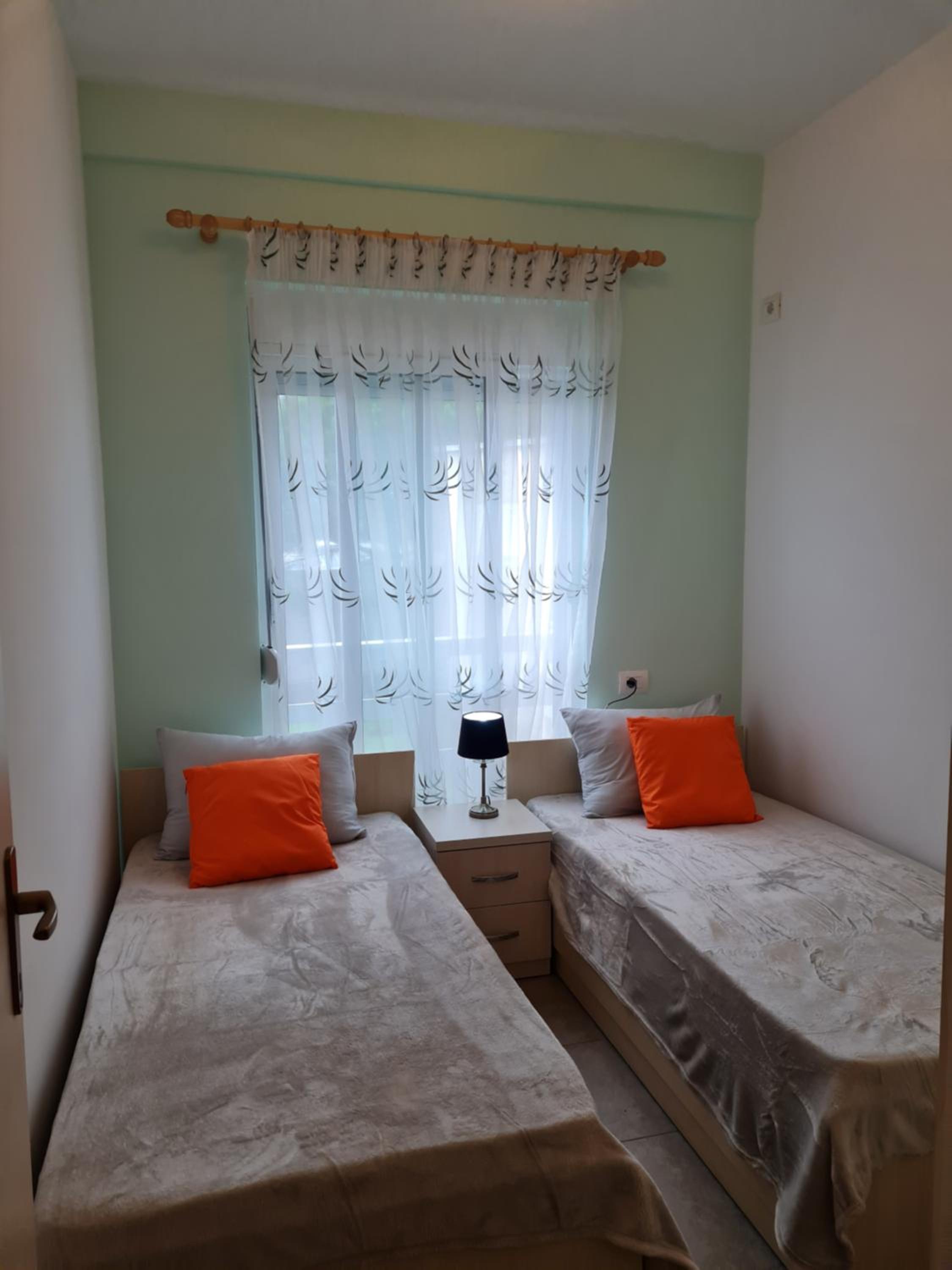 Gjiri I Lalzit apartament