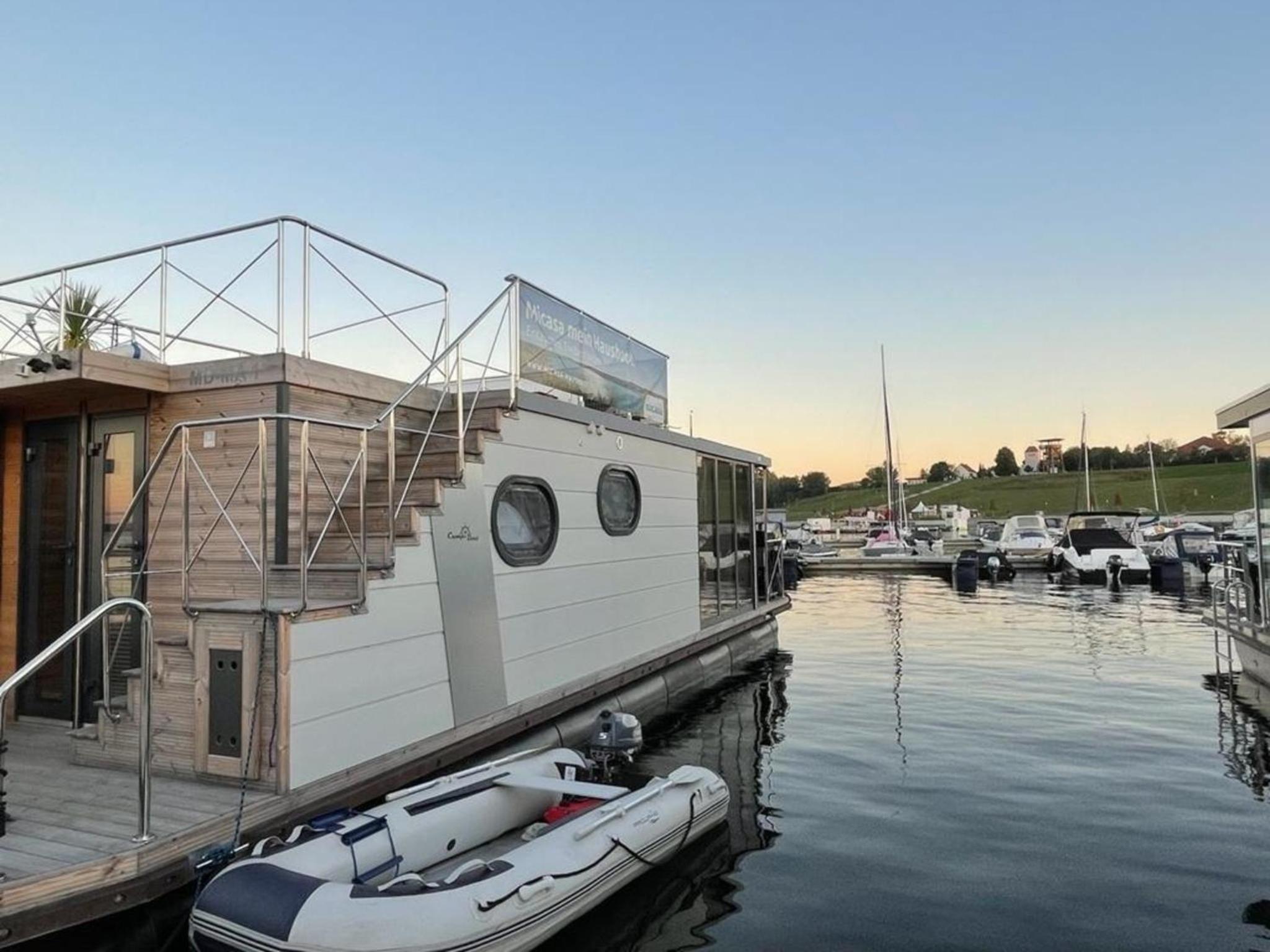 Hausboot Schiff fur 4 Personen ca 33 qm in Braunsbedra, Sachsen-Anhalt Halle-Saale-Unstrut-Region - Property Image 1