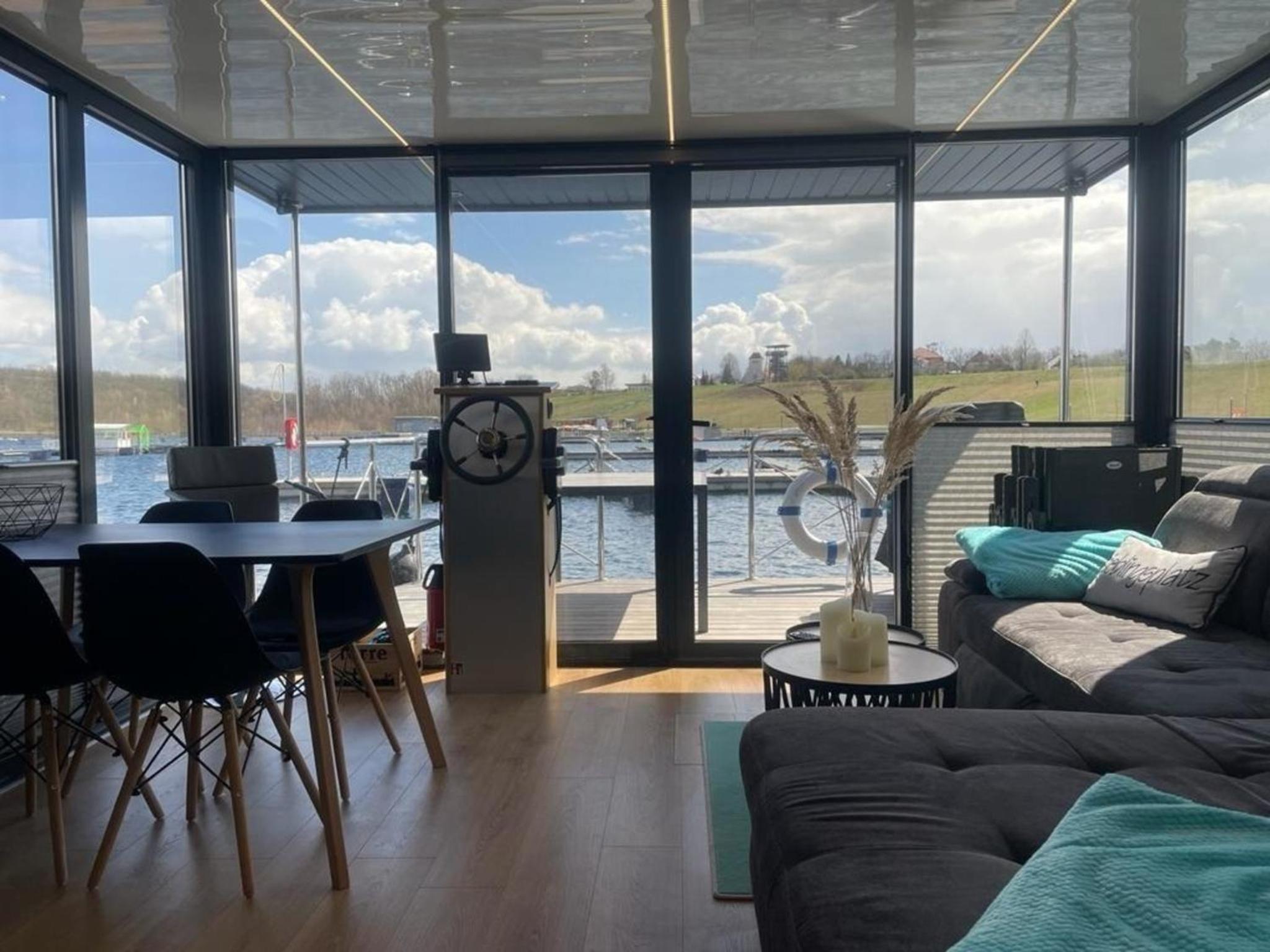 Hausboot Schiff fur 4 Personen ca 33 qm in Braunsbedra, Sachsen-Anhalt Halle-Saale-Unstrut-Region - Property Image 17