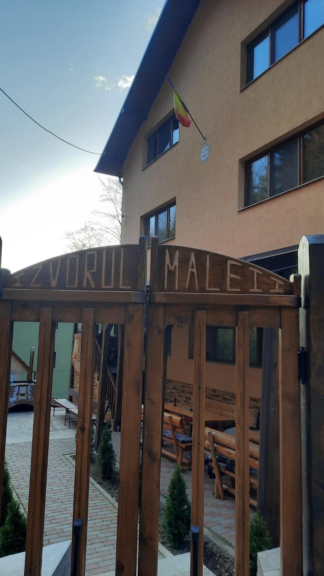 Izvorul Maleii view 5