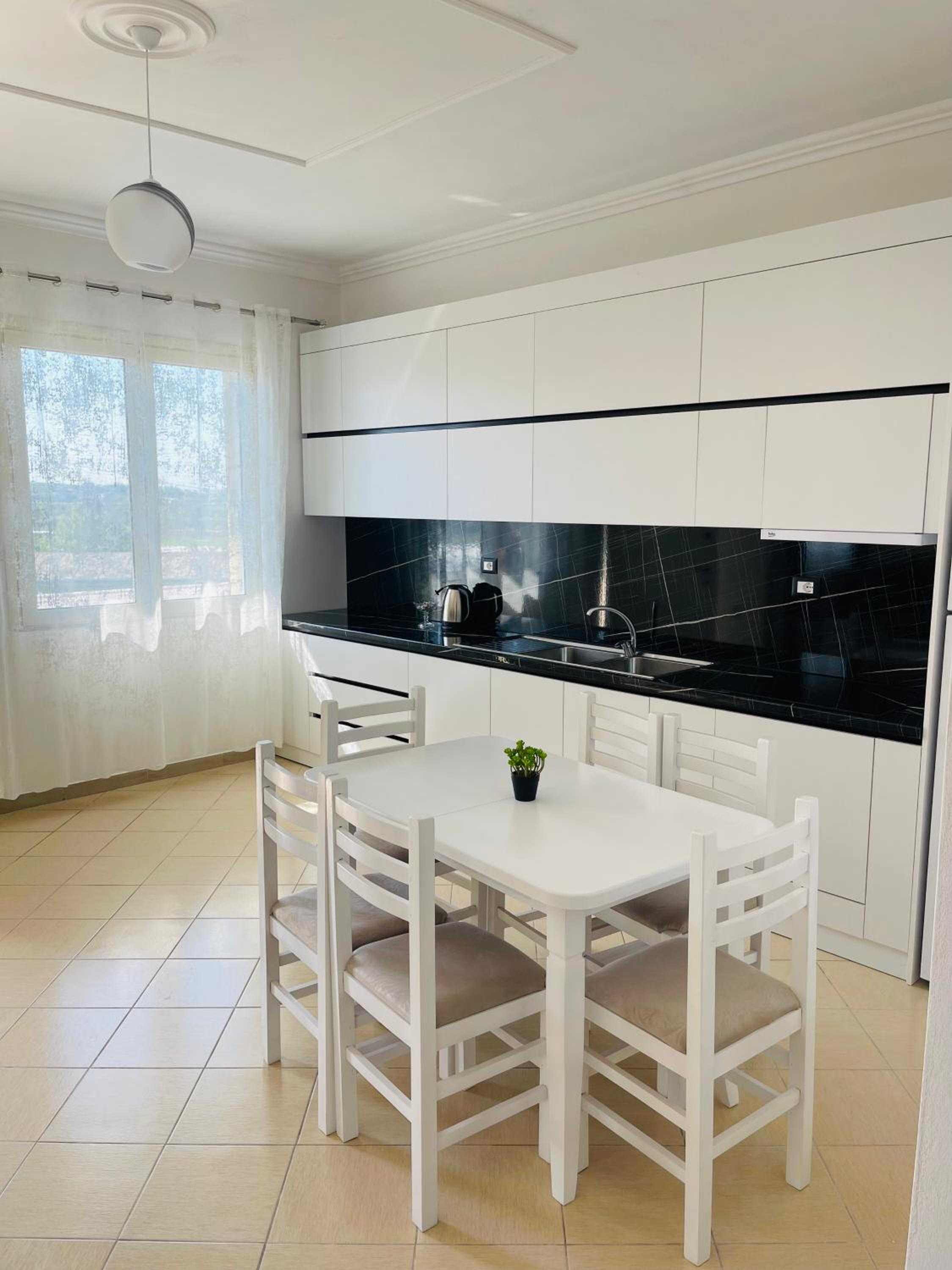 Blendi Guest House