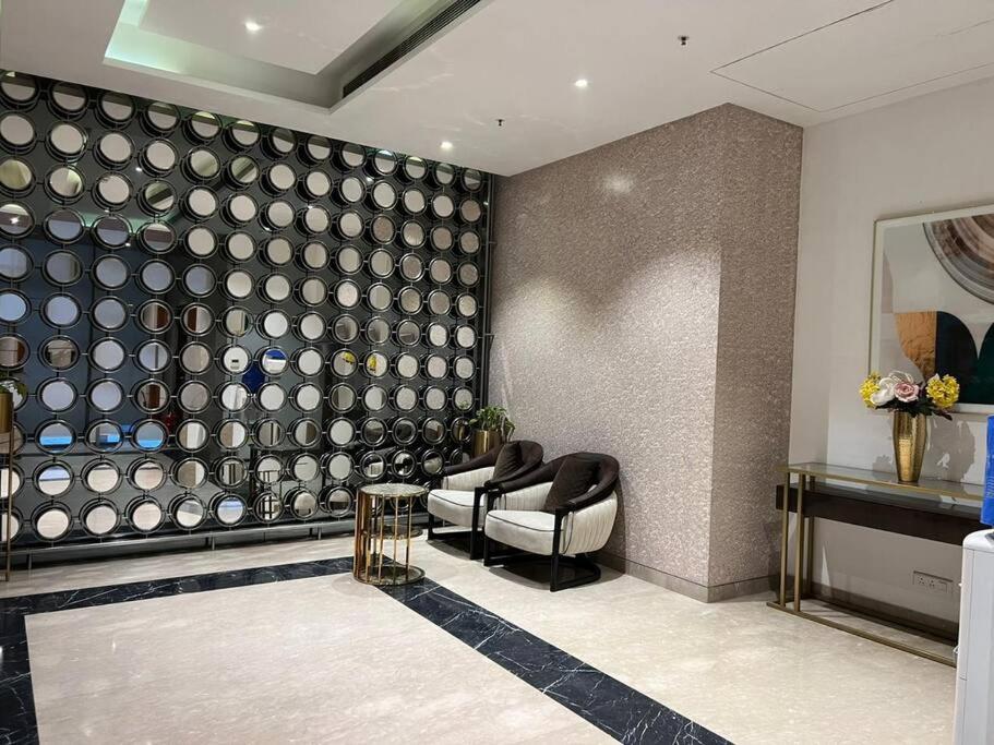 Luxury Studios Key8 (2BHK) with Pretty Urbana View