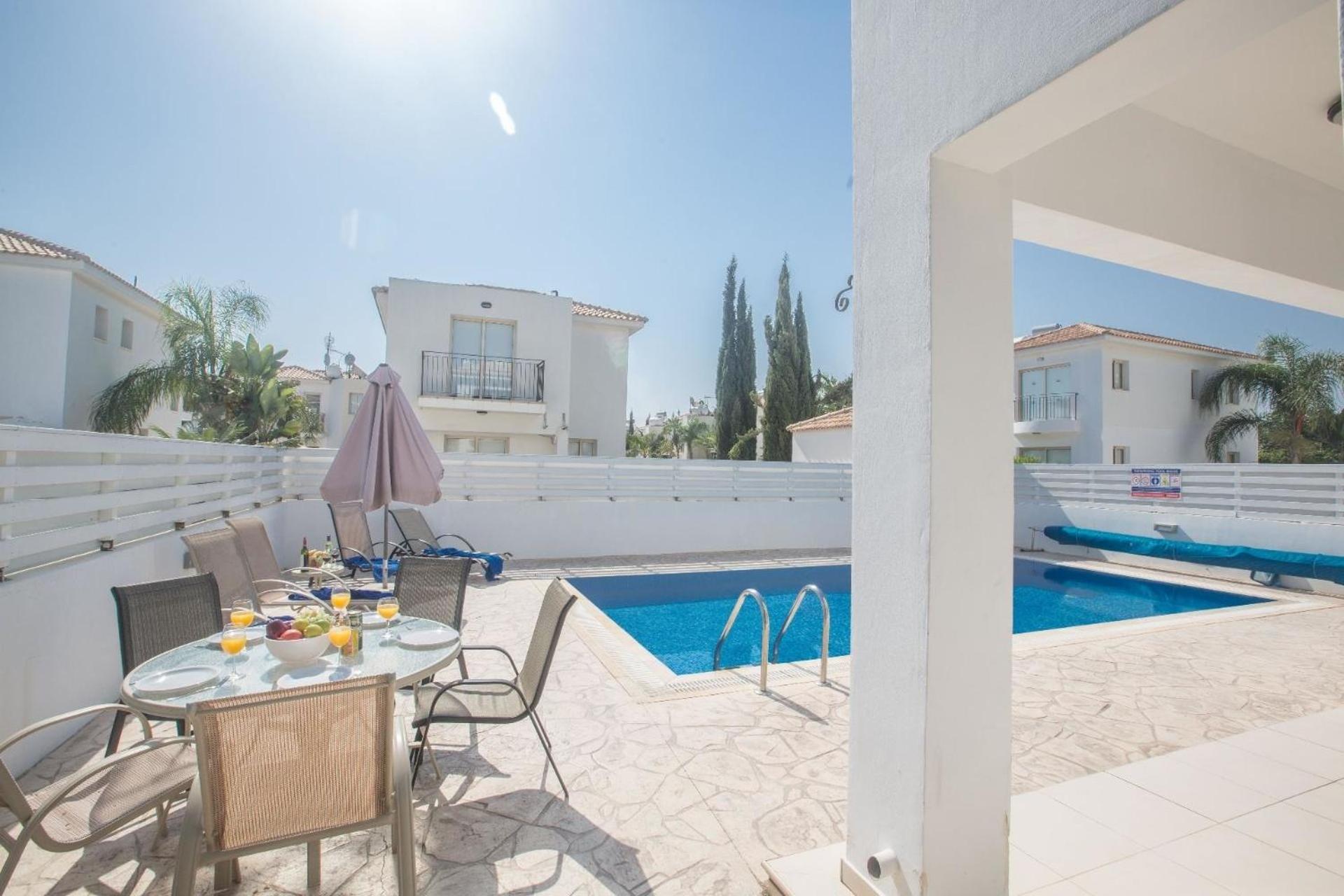 Ferienhaus mit Privatpool für 6 Personen ca 130 qm in Pernera, Südküste von Zypern