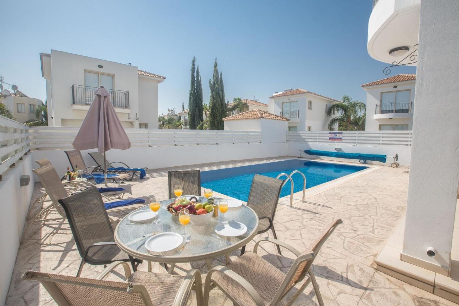 Ferienhaus mit Privatpool für 6 Personen ca 130 qm in Pernera, Südküste von Zypern