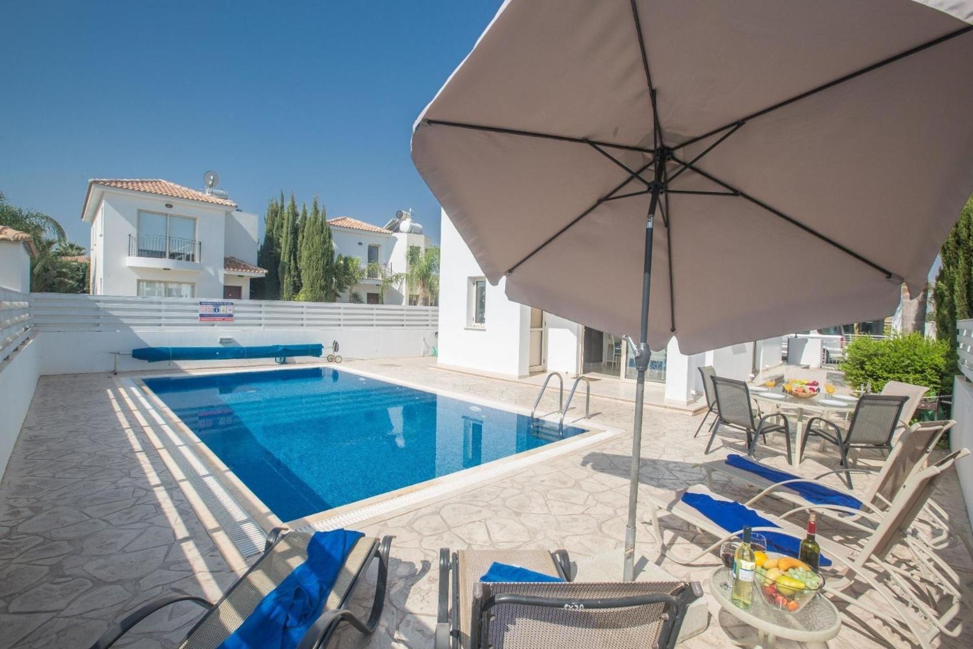 Ferienhaus mit Privatpool für 6 Personen ca 130 qm in Pernera, Südküste von Zypern
