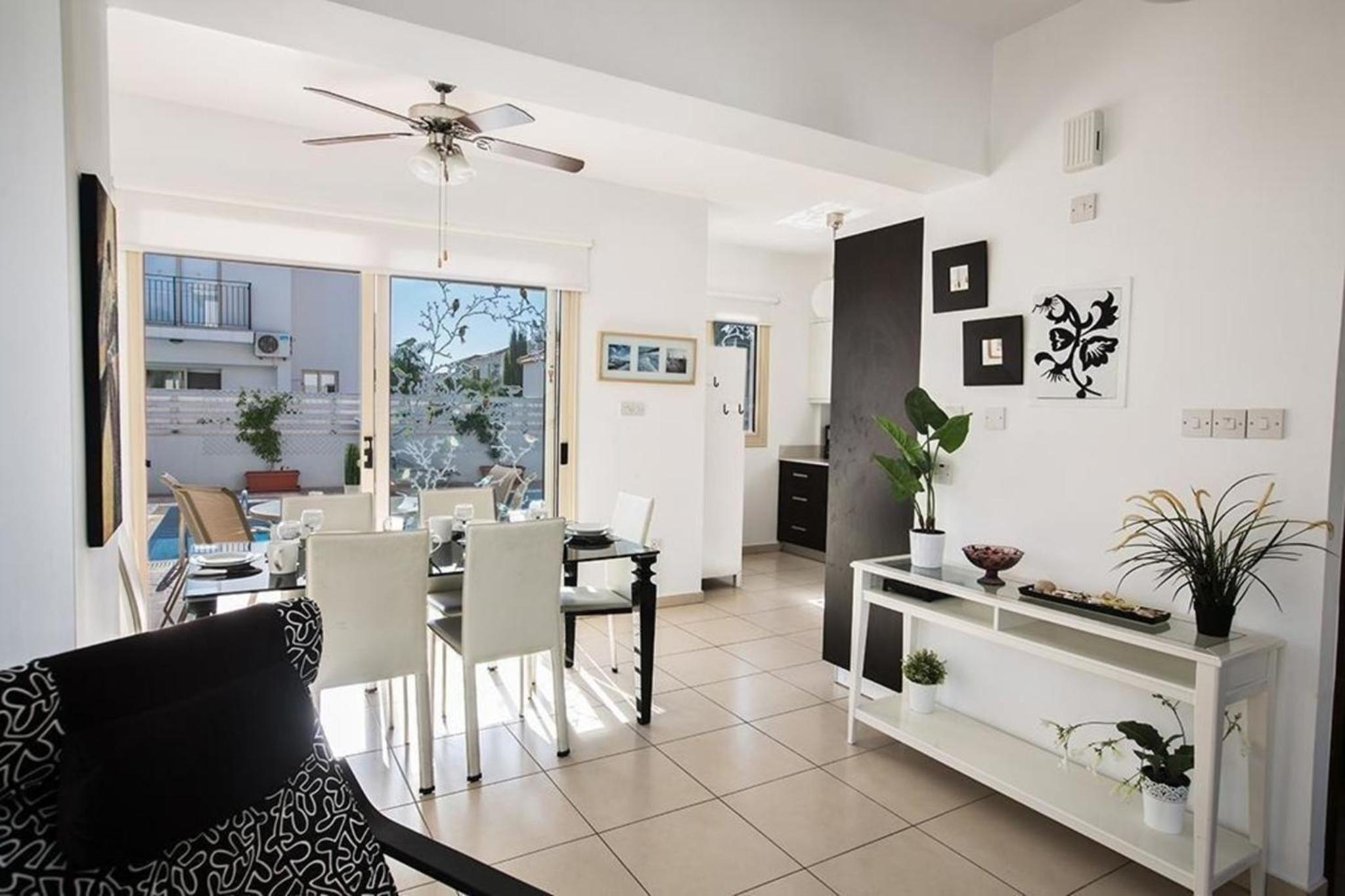 Ferienhaus mit Privatpool für 6 Personen ca 130 qm in Pernera, Südküste von Zypern