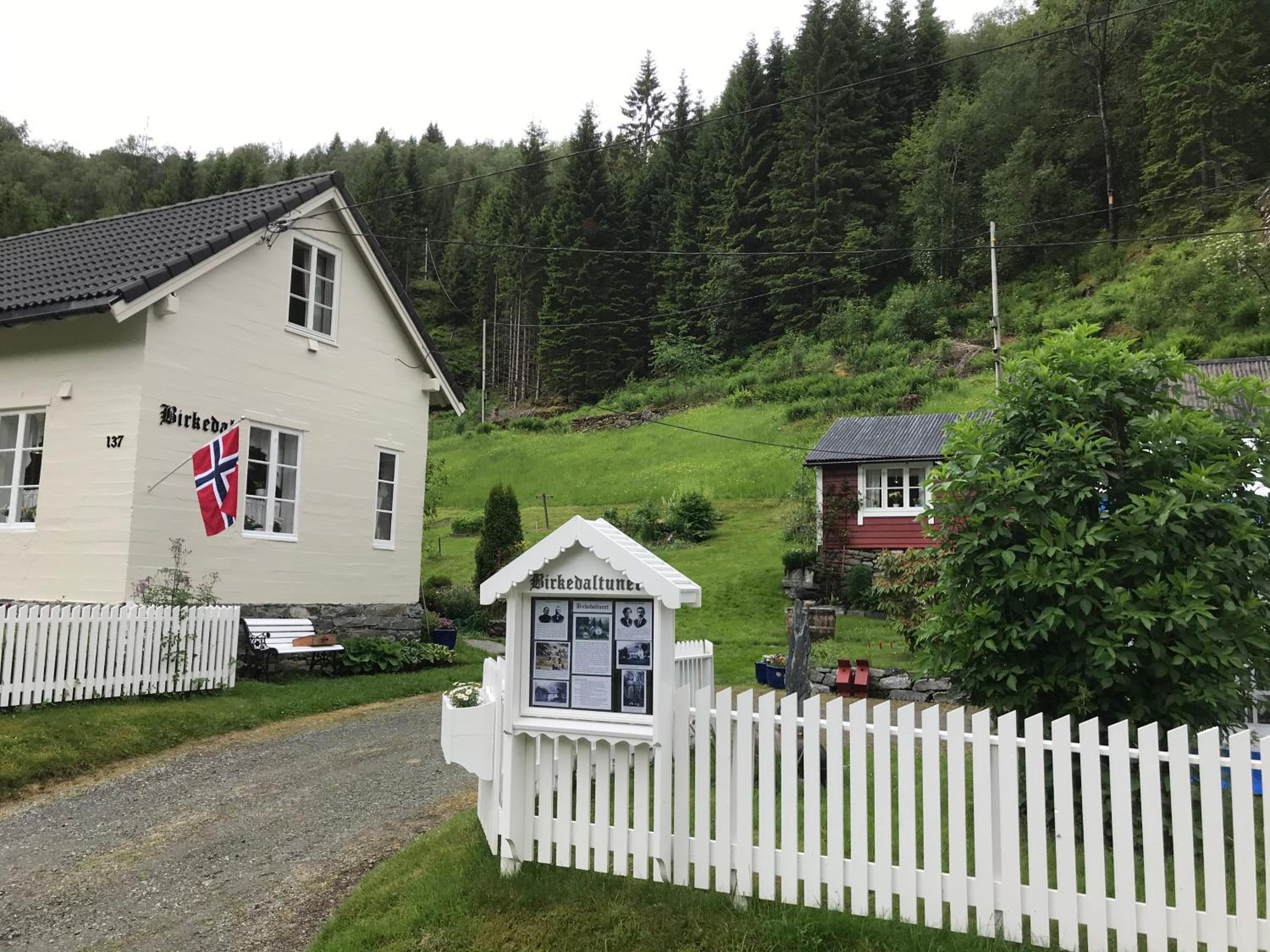 Koselig feriehus, Birkedaltunet