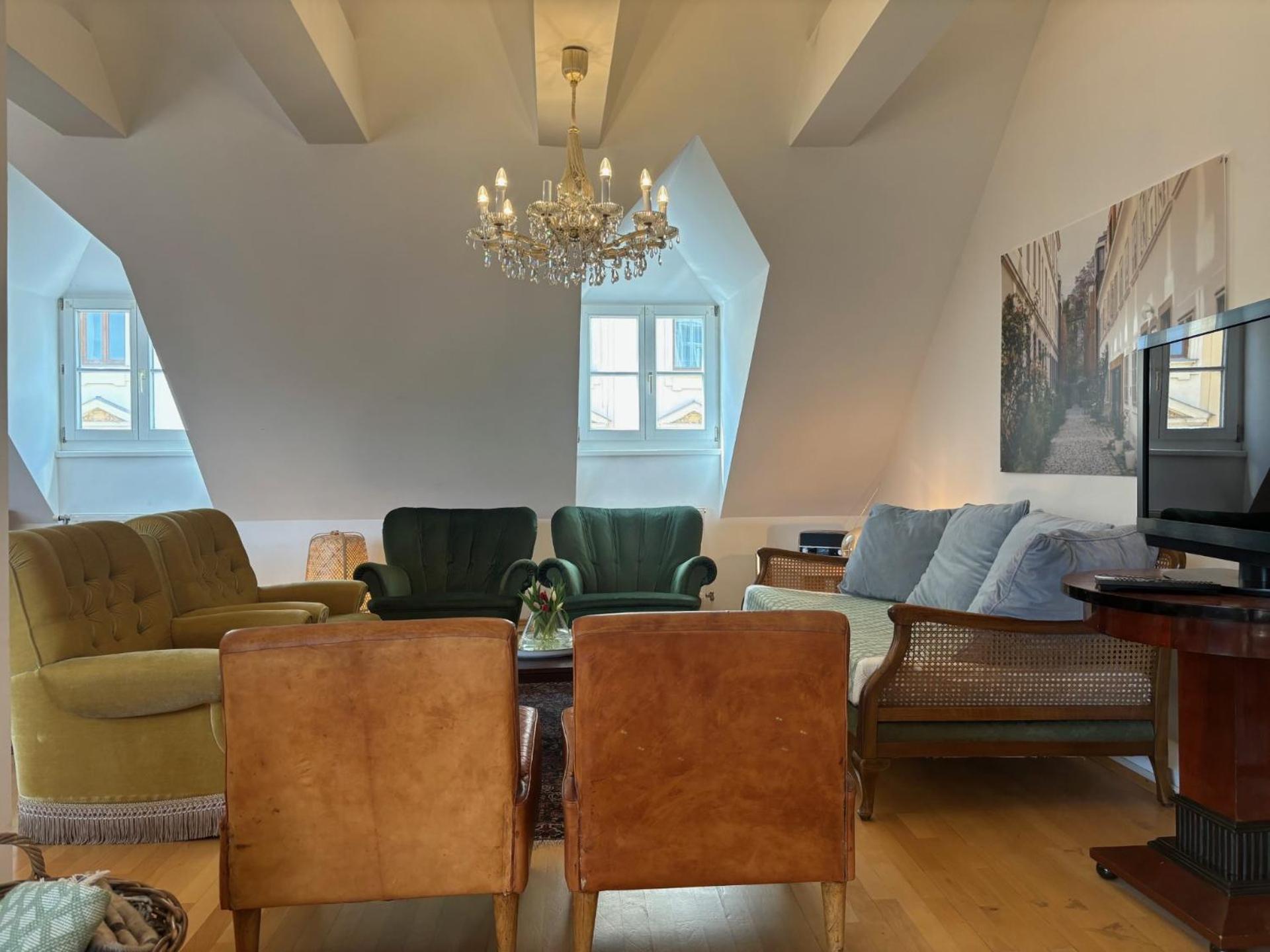 Großzügiges Apartment in historischem Gebäude