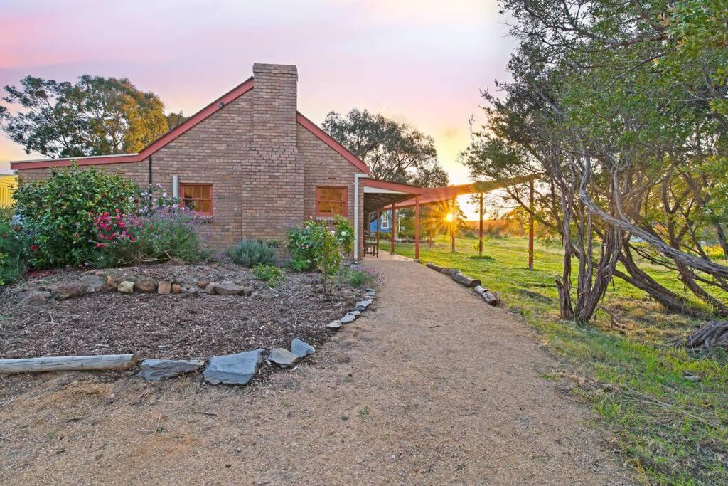 Blueberry Farm Cottage
