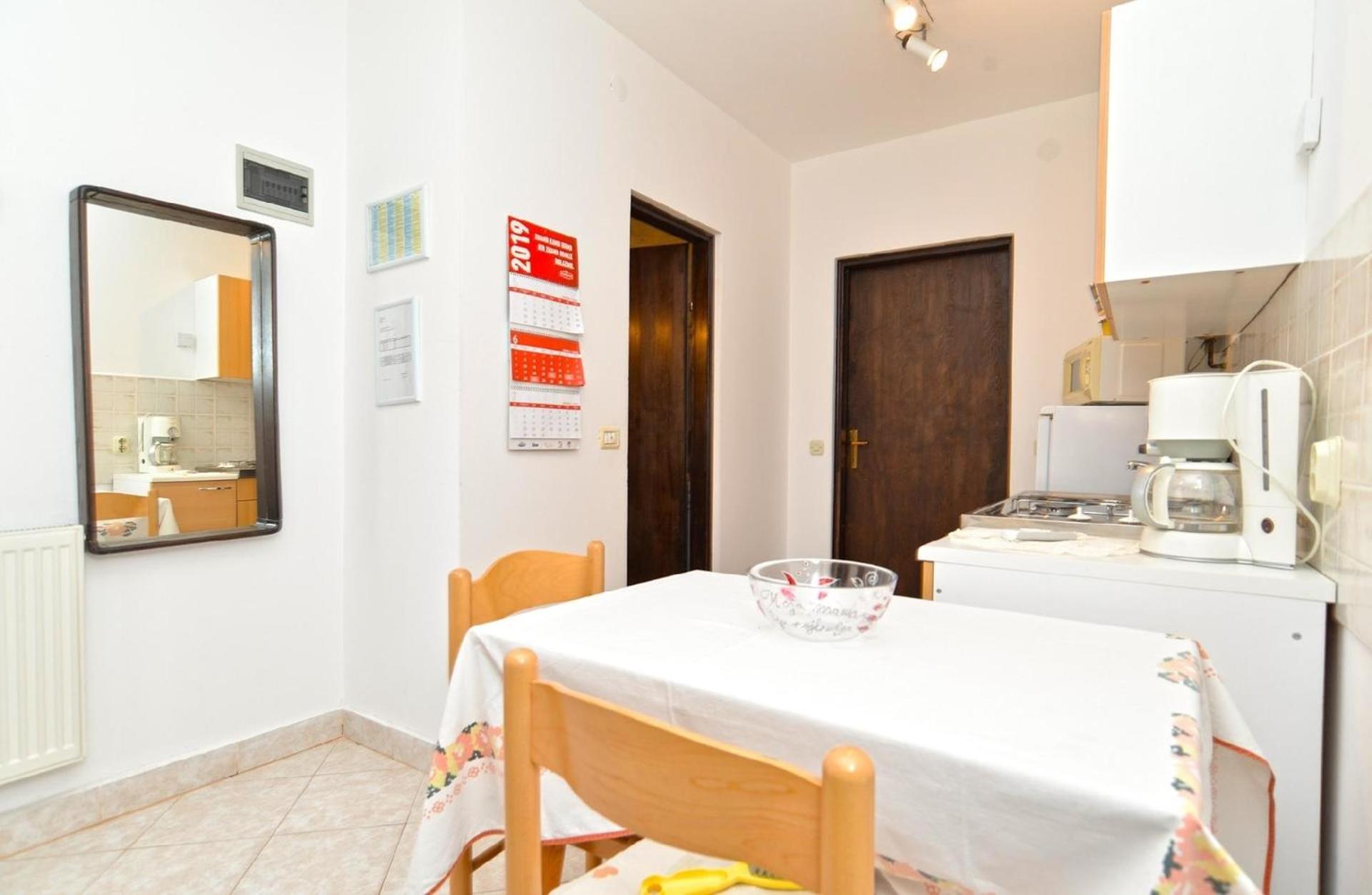 Ferienwohnung für 2 Personen ca 24 qm in Banjole, Istrien Istrische Riviera - b60983