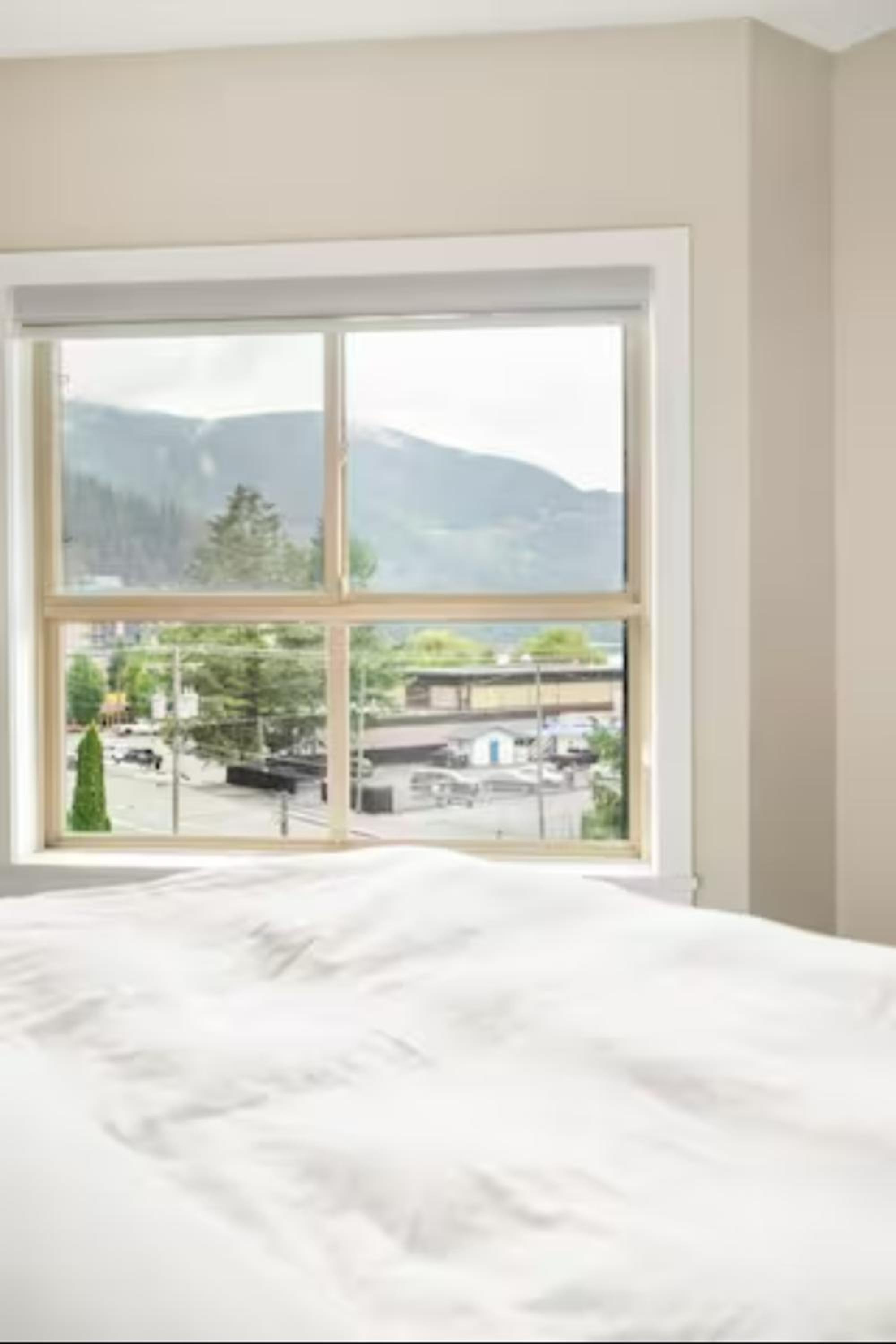 Lakeview Splendor- 7BR Penthouse Bliss Combo unit