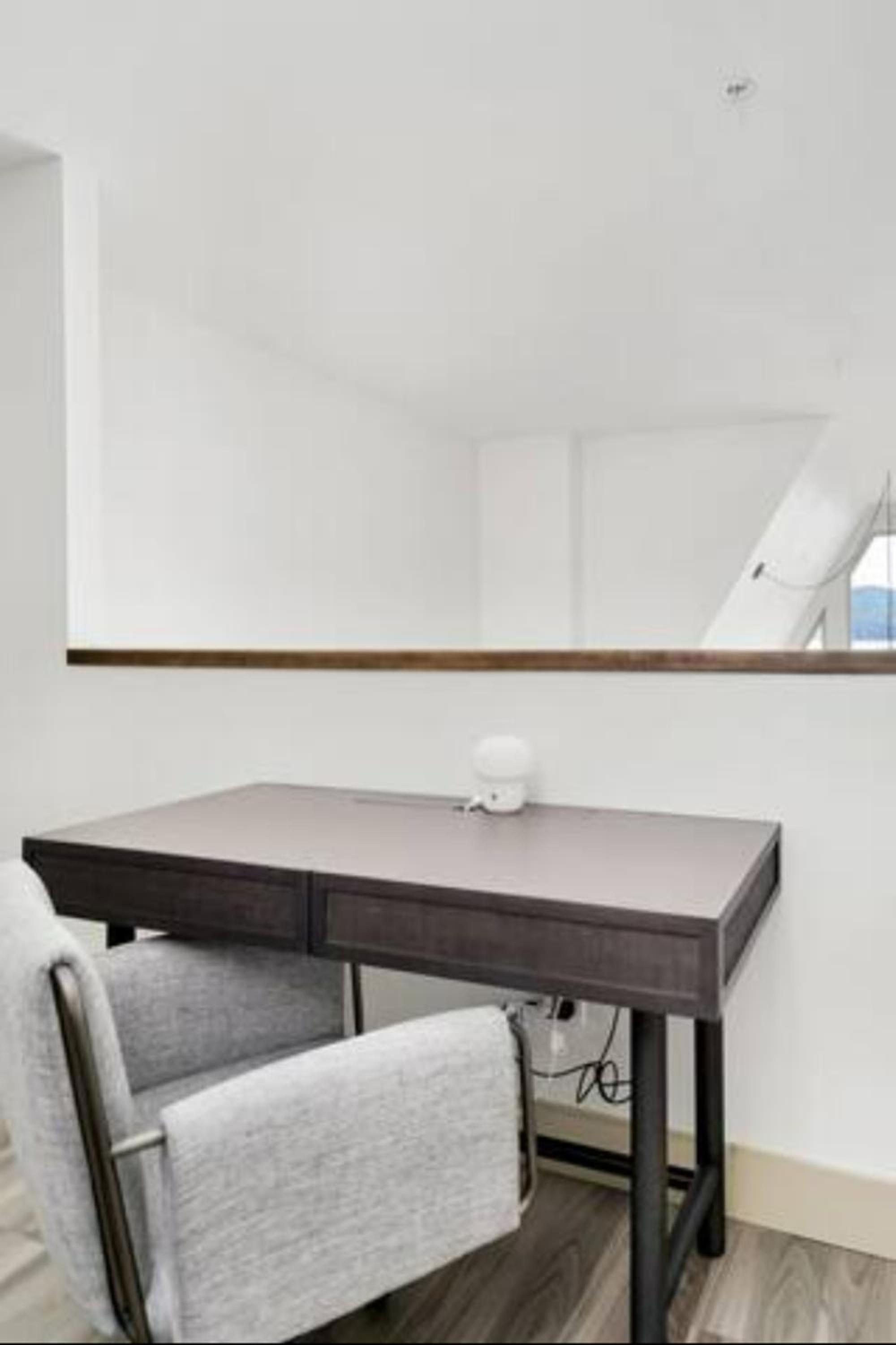 Lakeview Splendor- 7BR Penthouse Bliss Combo unit