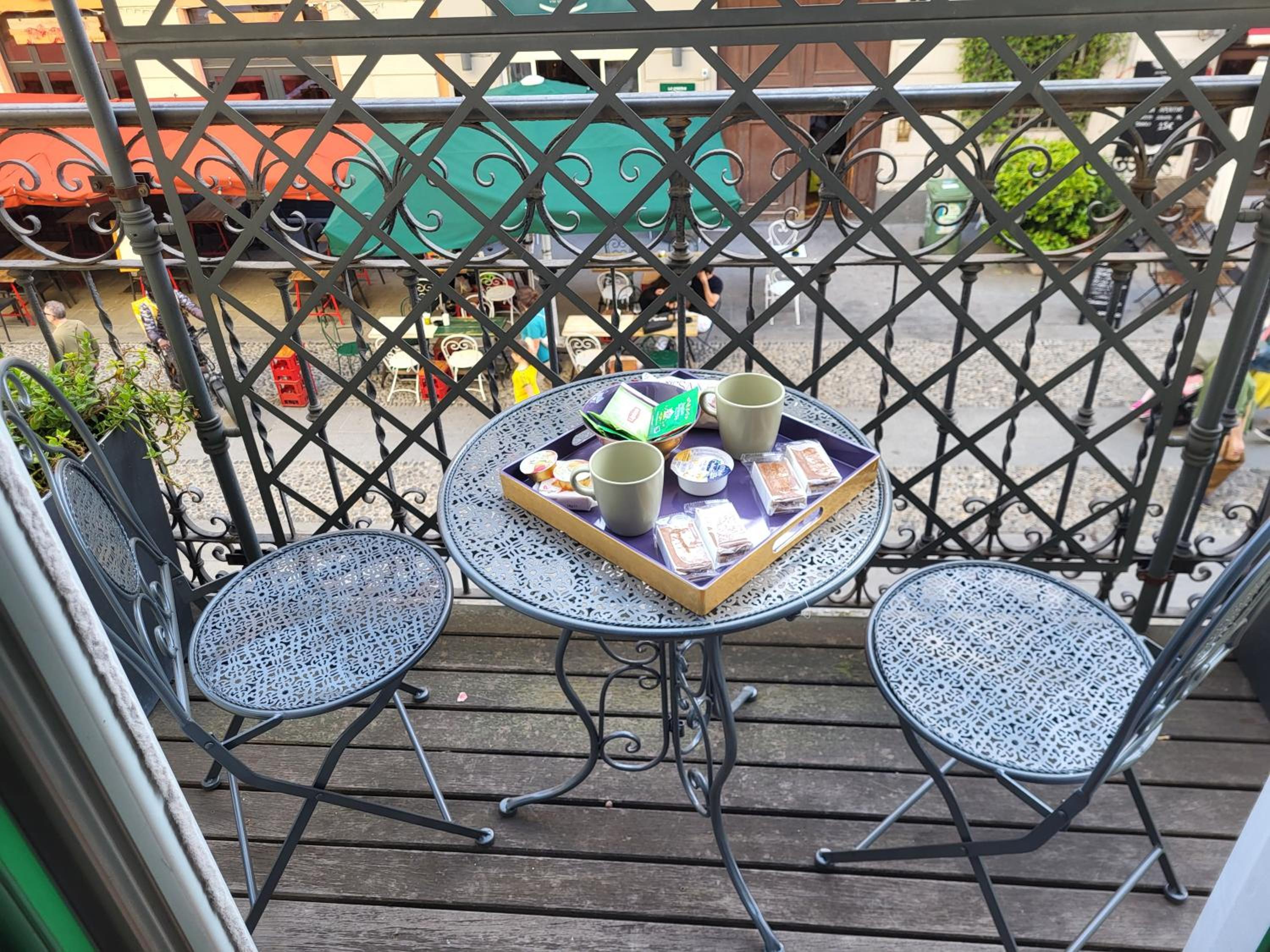balance & terrace