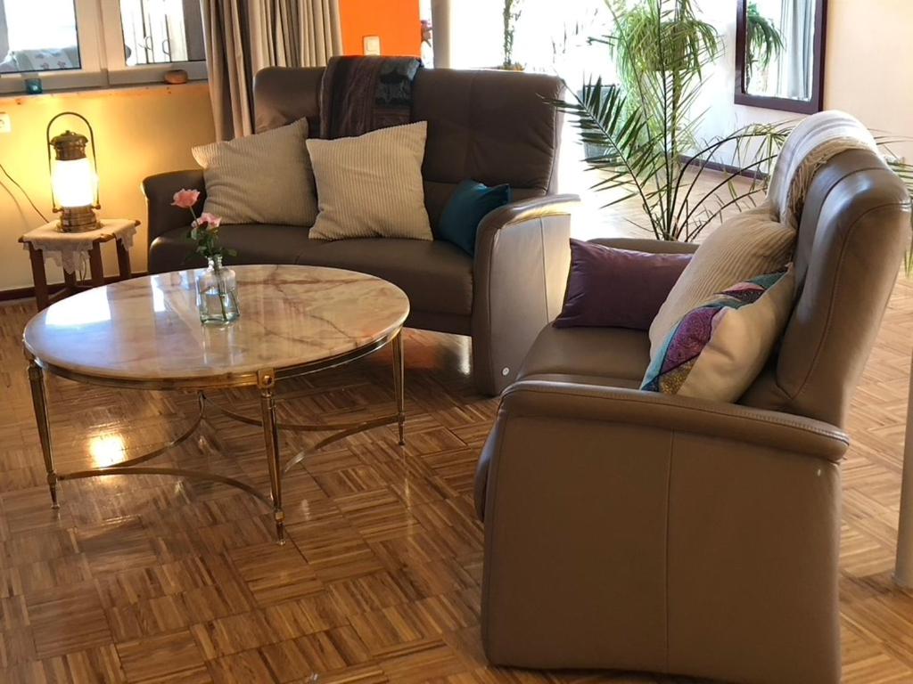 Heikendorf Große Ferienwohnung mit Terrasse