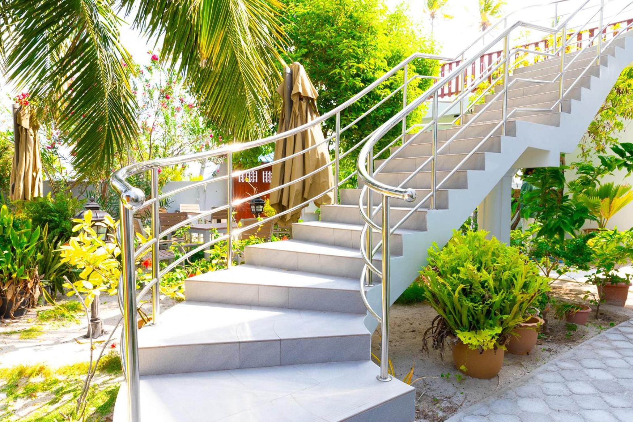 Feridhoo Beach Villa