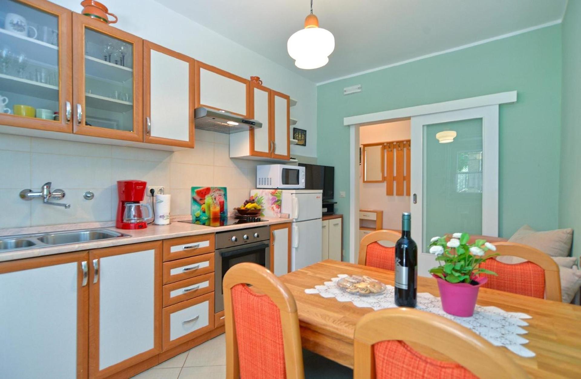 Ferienwohnung für 4 Personen ca 50 qm in Červar-Porat, Istrien Istrische Riviera - b54731