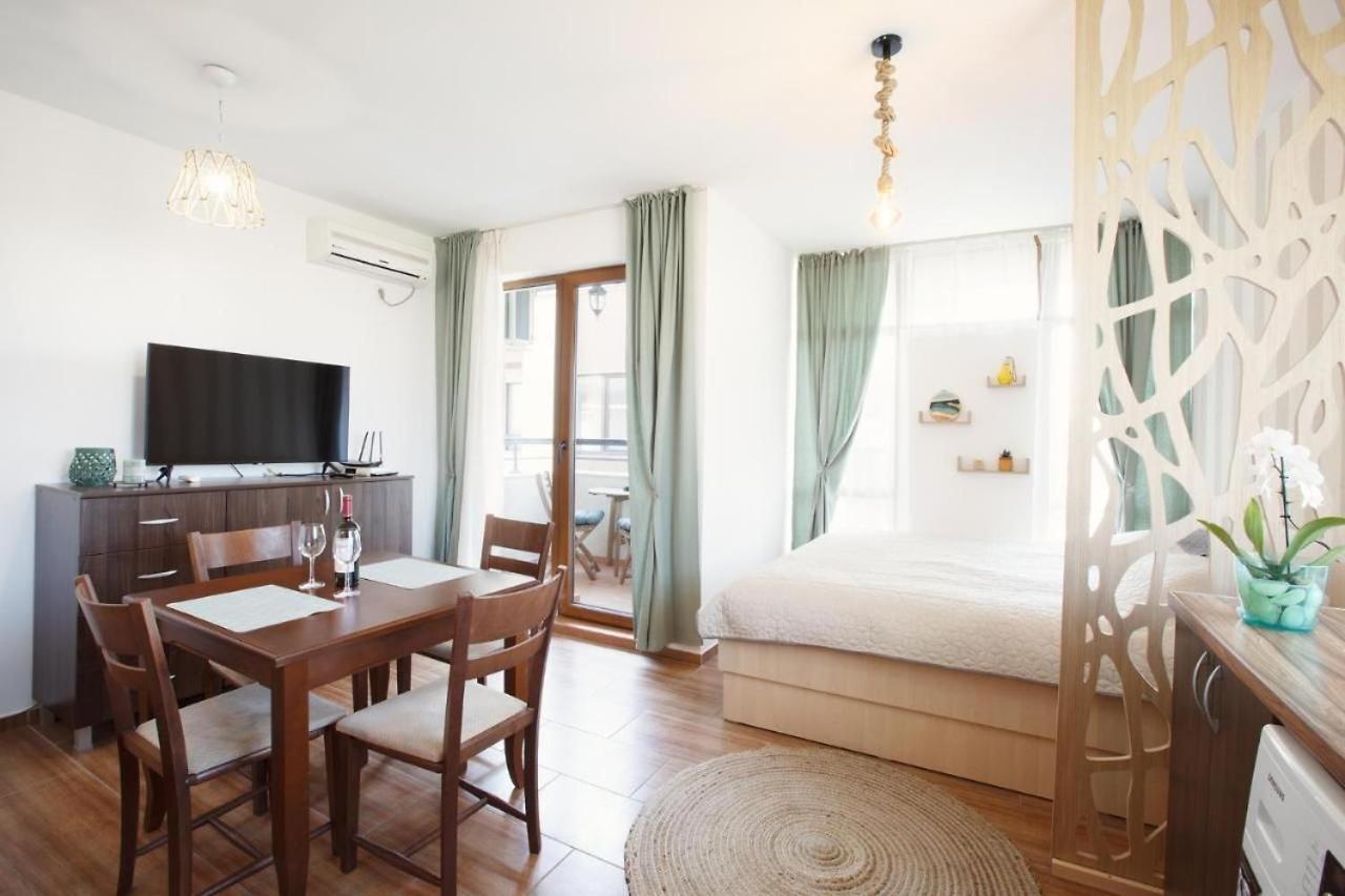 Sea Club Sarafovo Studio