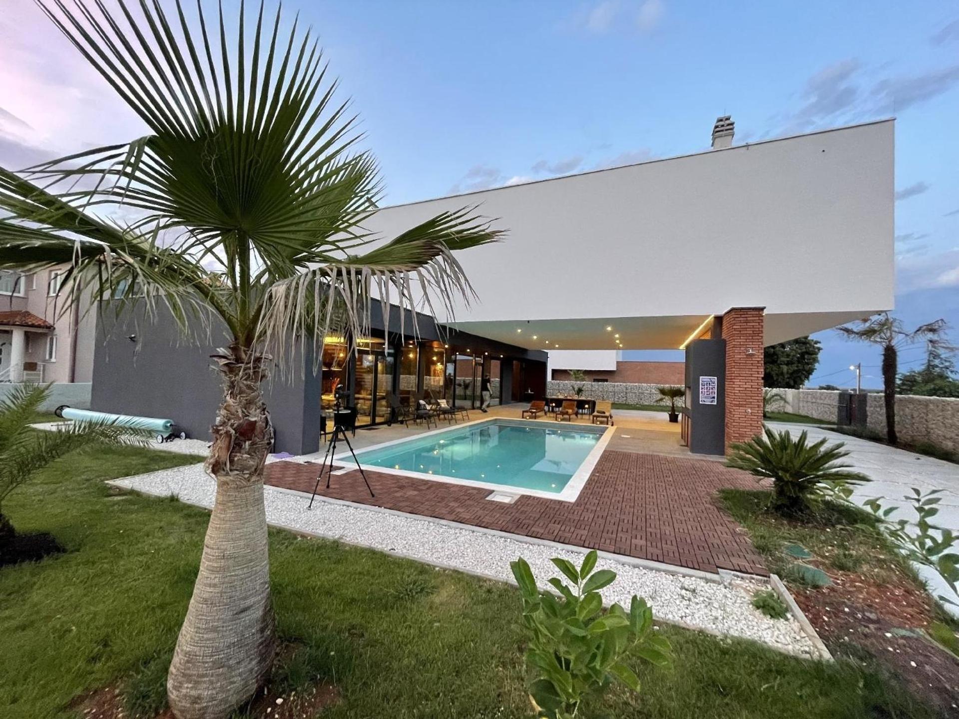Ferienhaus mit Privatpool für 10 Personen ca 250 qm in Ližnjan, Istrien Südküste von Istrien view 5