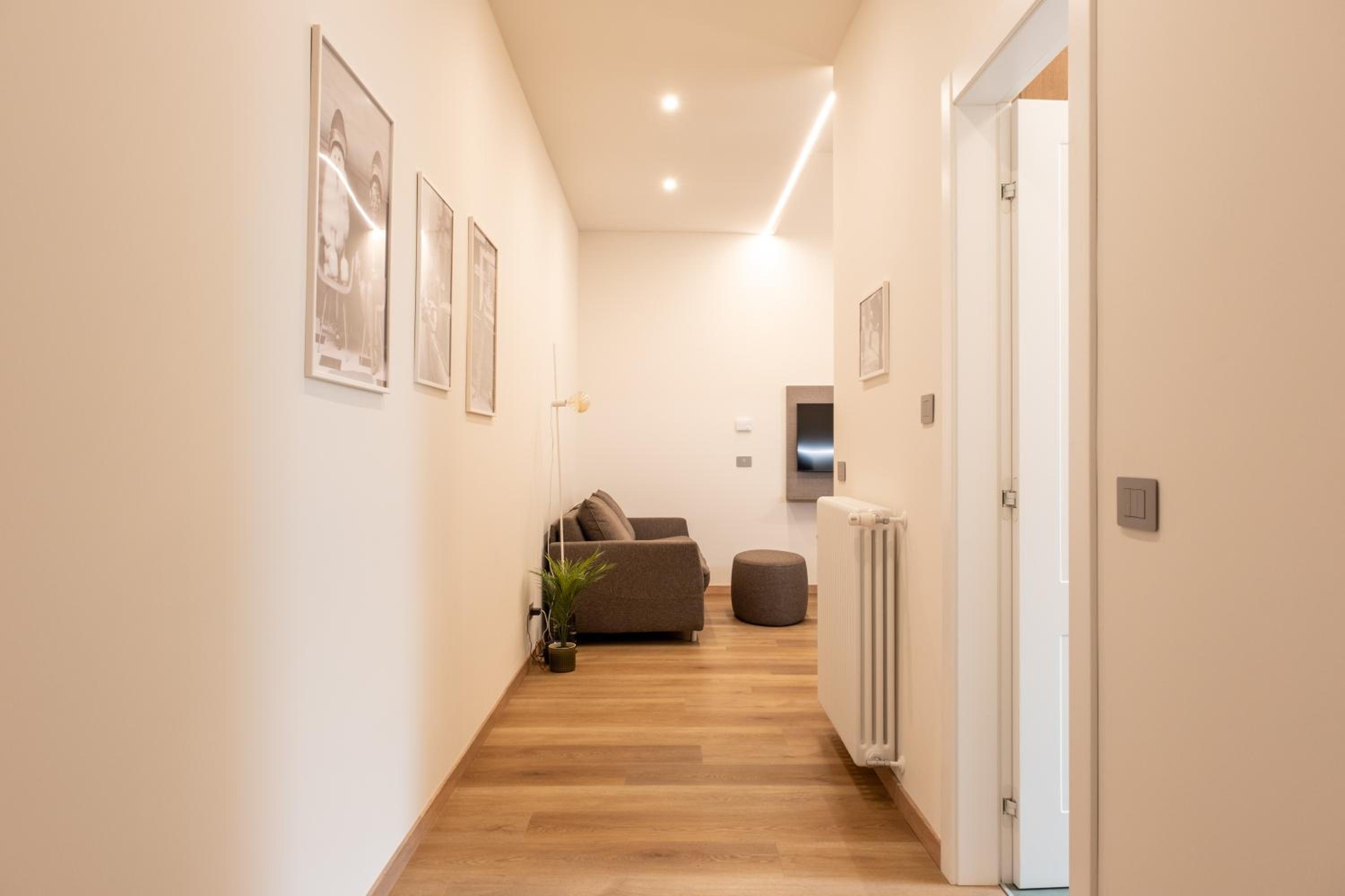 EVE Home Collection - City Center photo 3