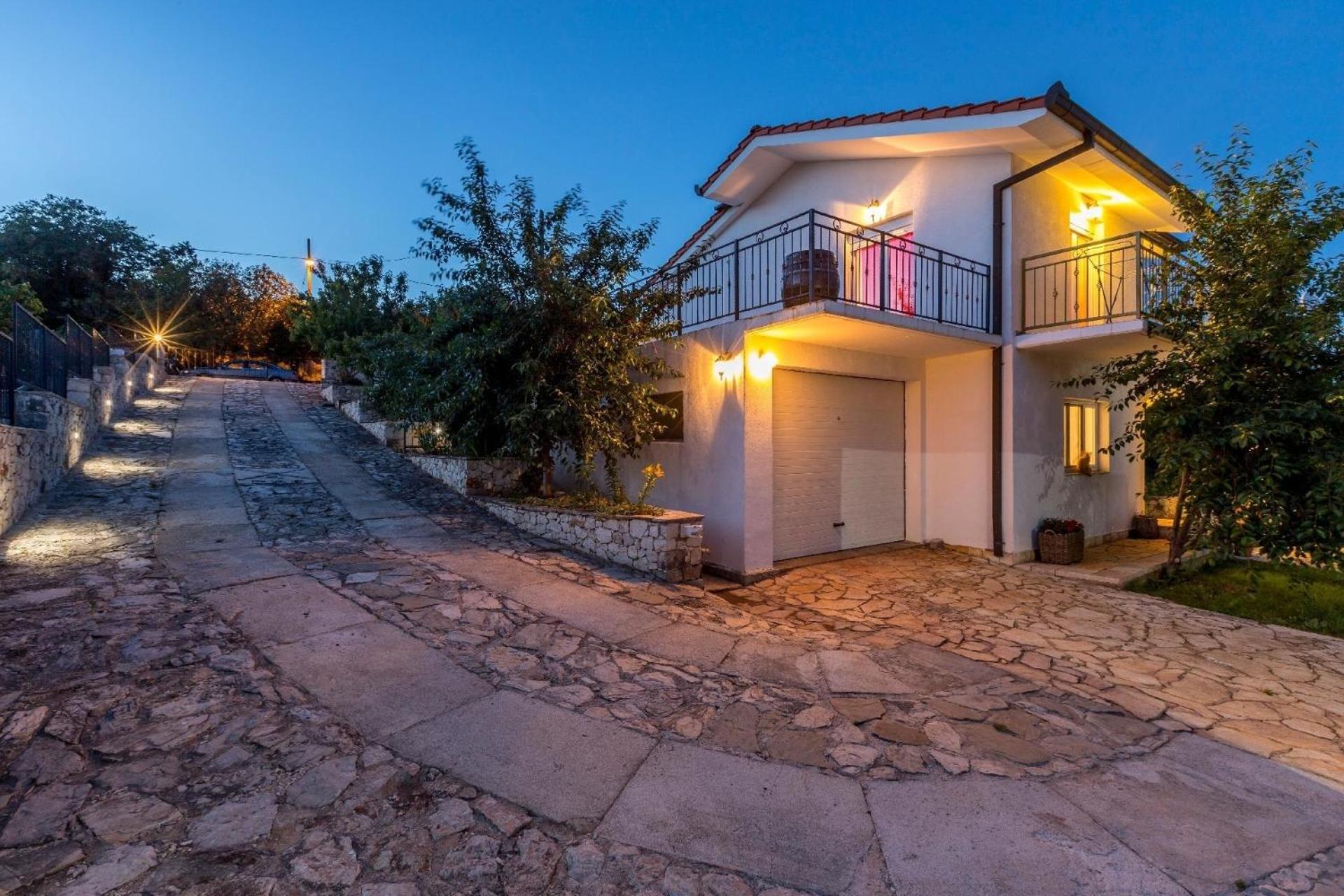Villa Podrugovi Dvori Mit Pool view 3