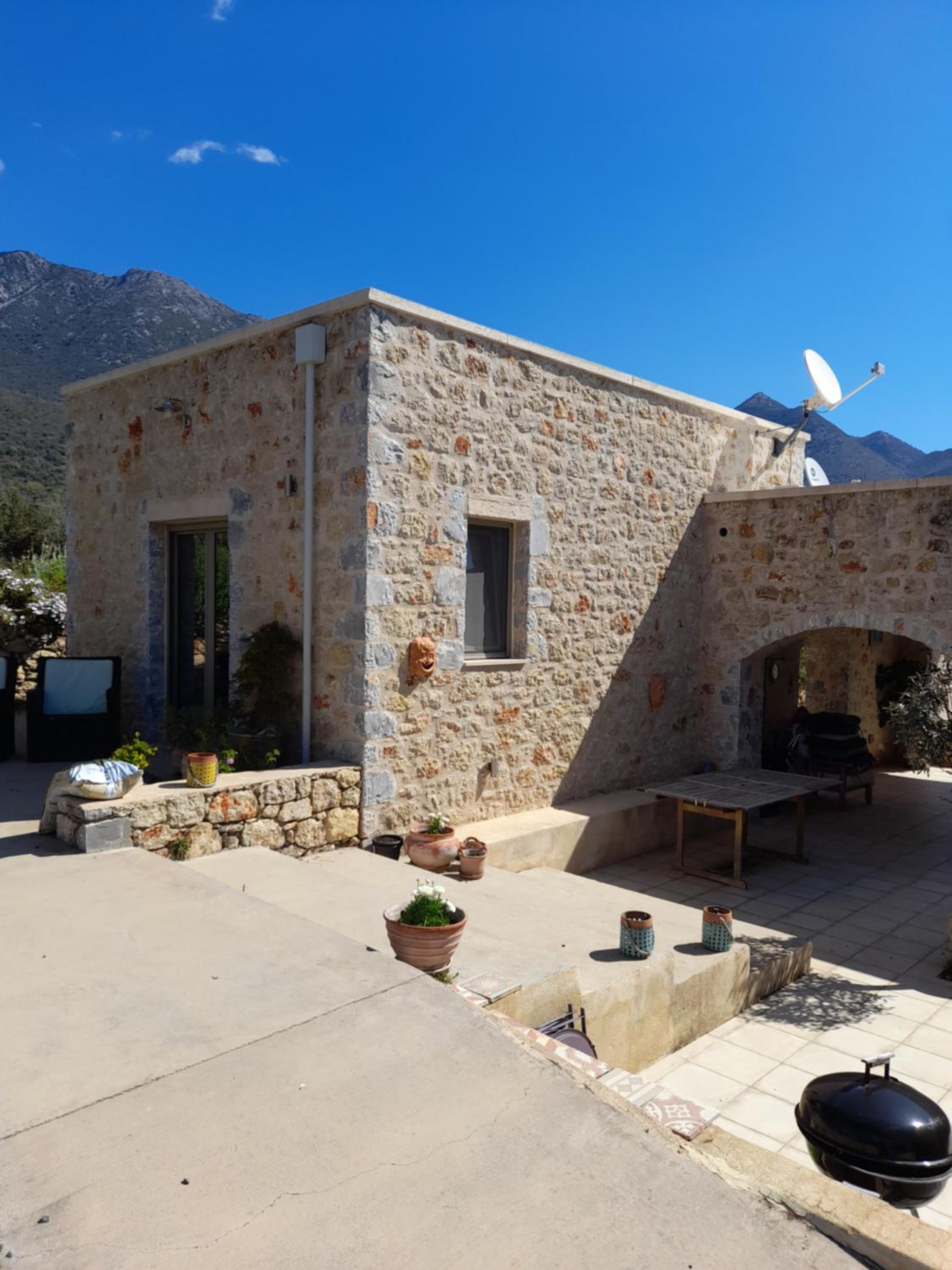 Jenny's Villa view 5