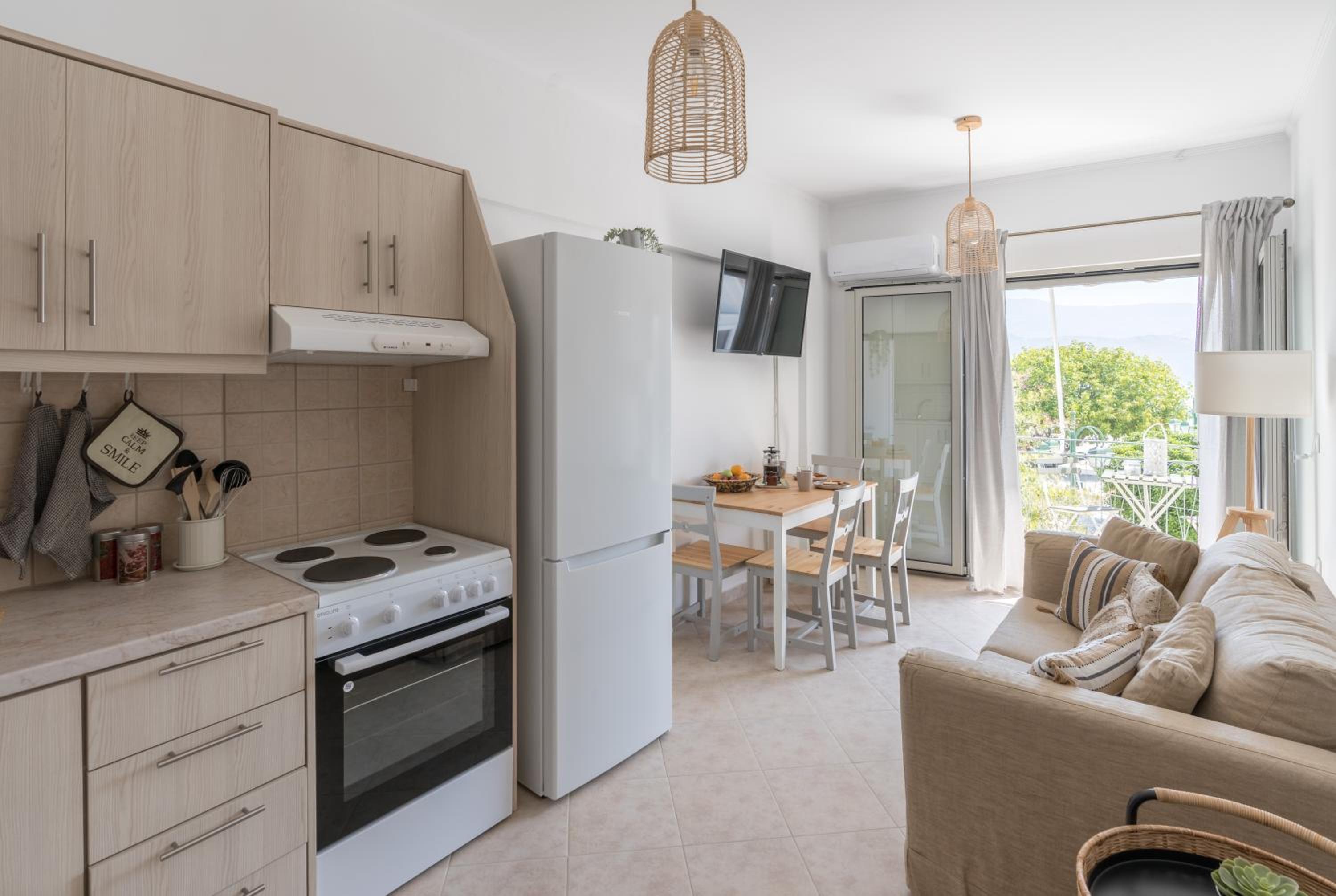 Platon Central Apartment
