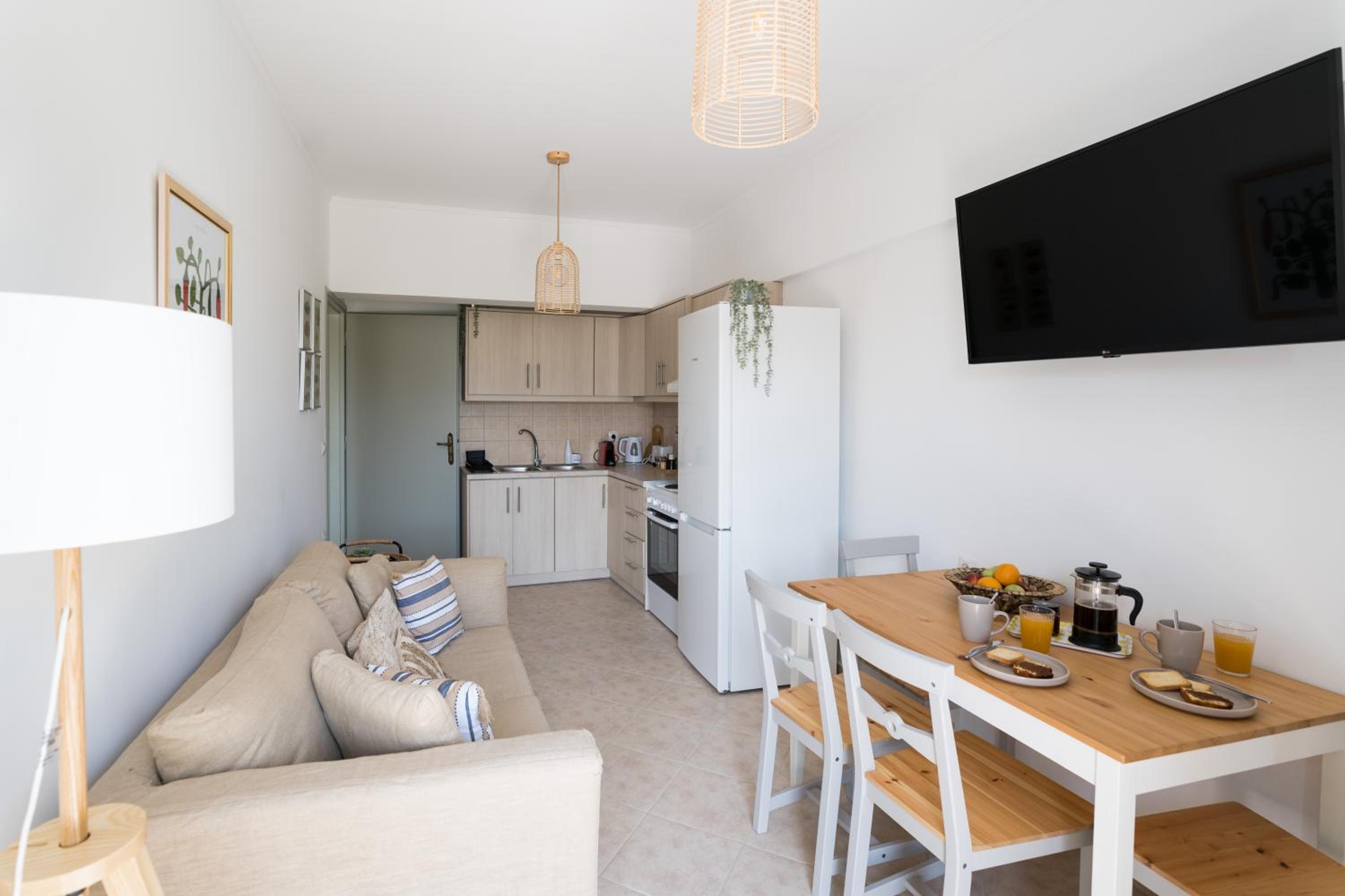 Platon Central Apartment