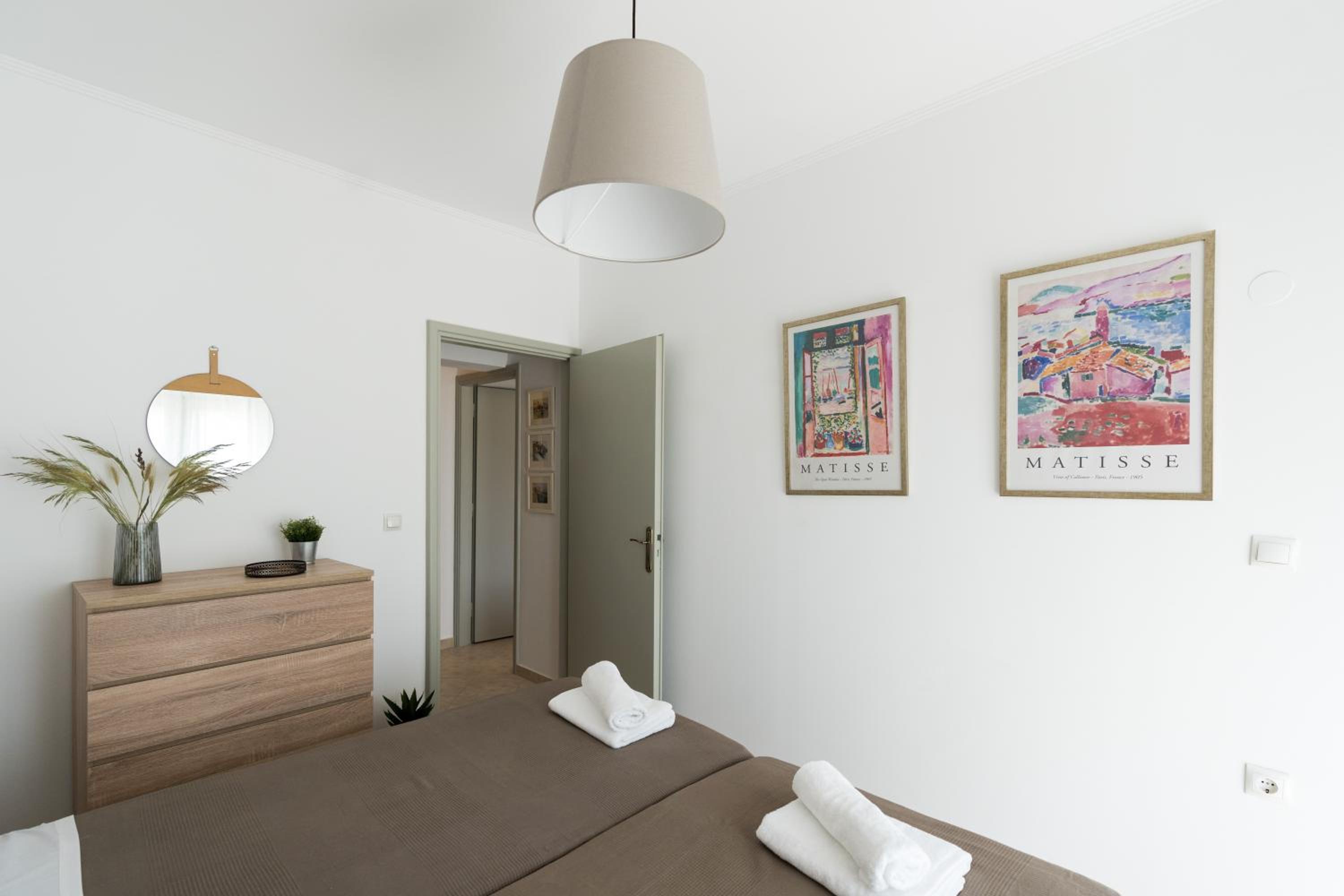 Platon Central Apartment photo 5