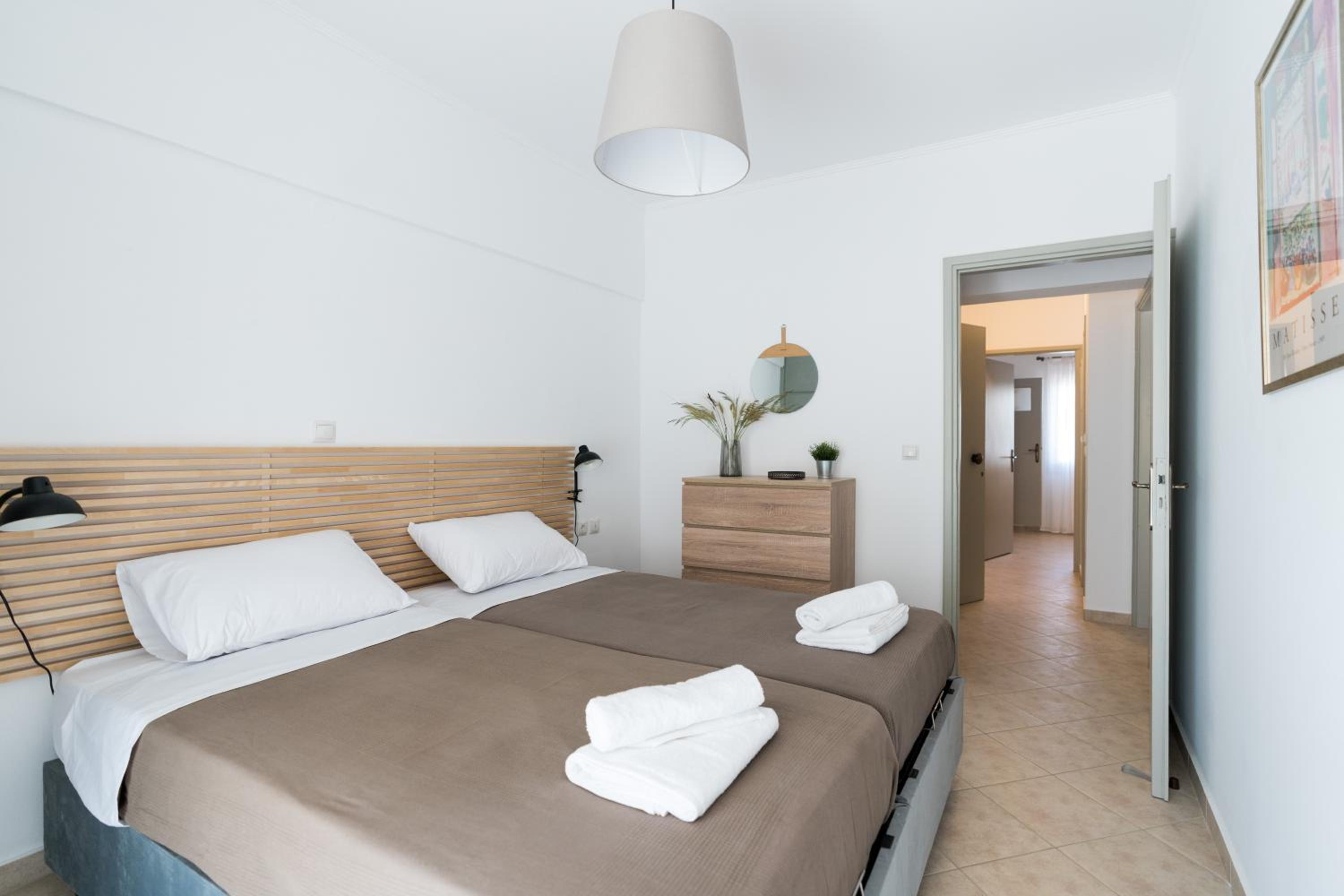 Platon Central Apartment photo 2