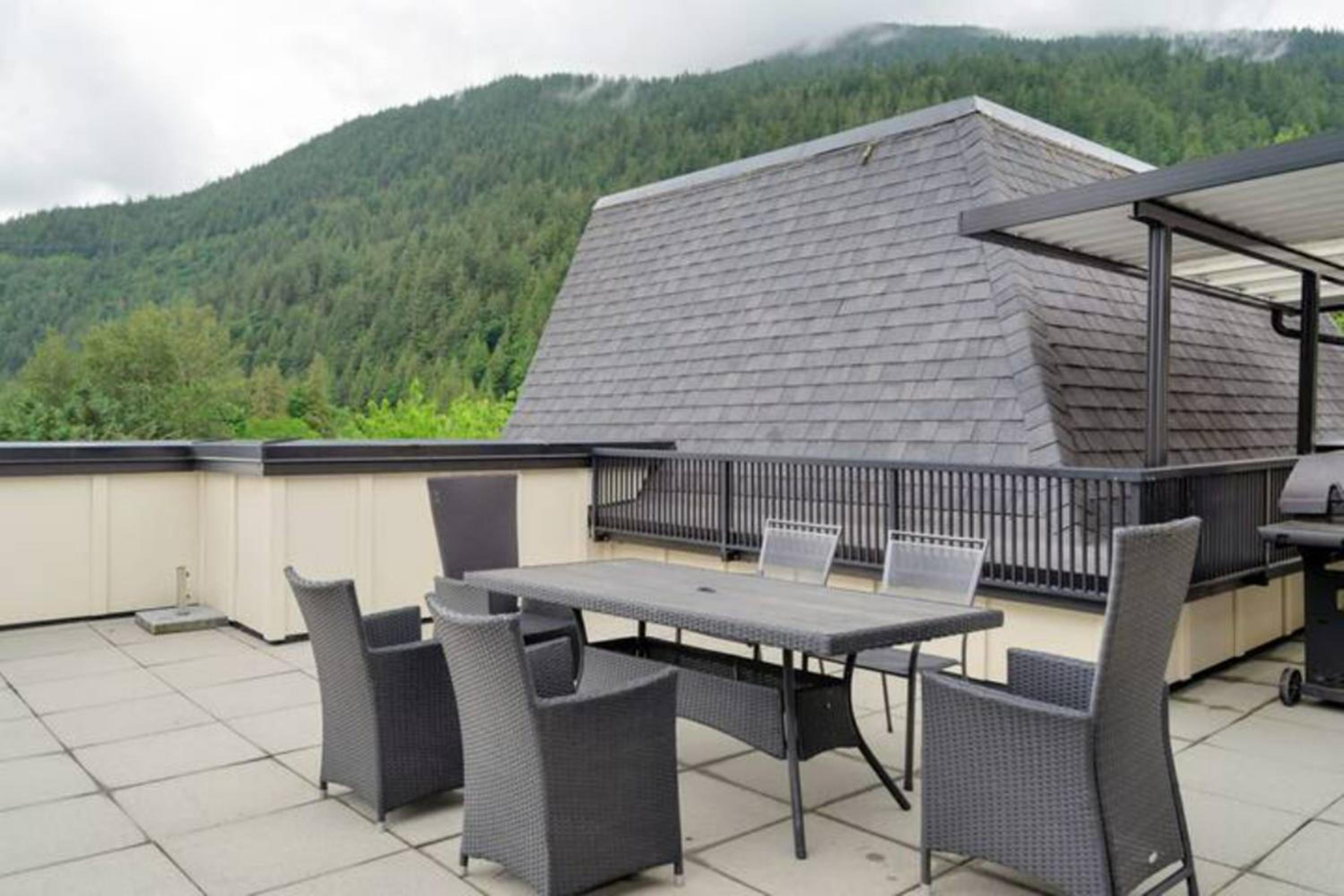 Mountain View Penthouse 7BR Combo Unit Bliss