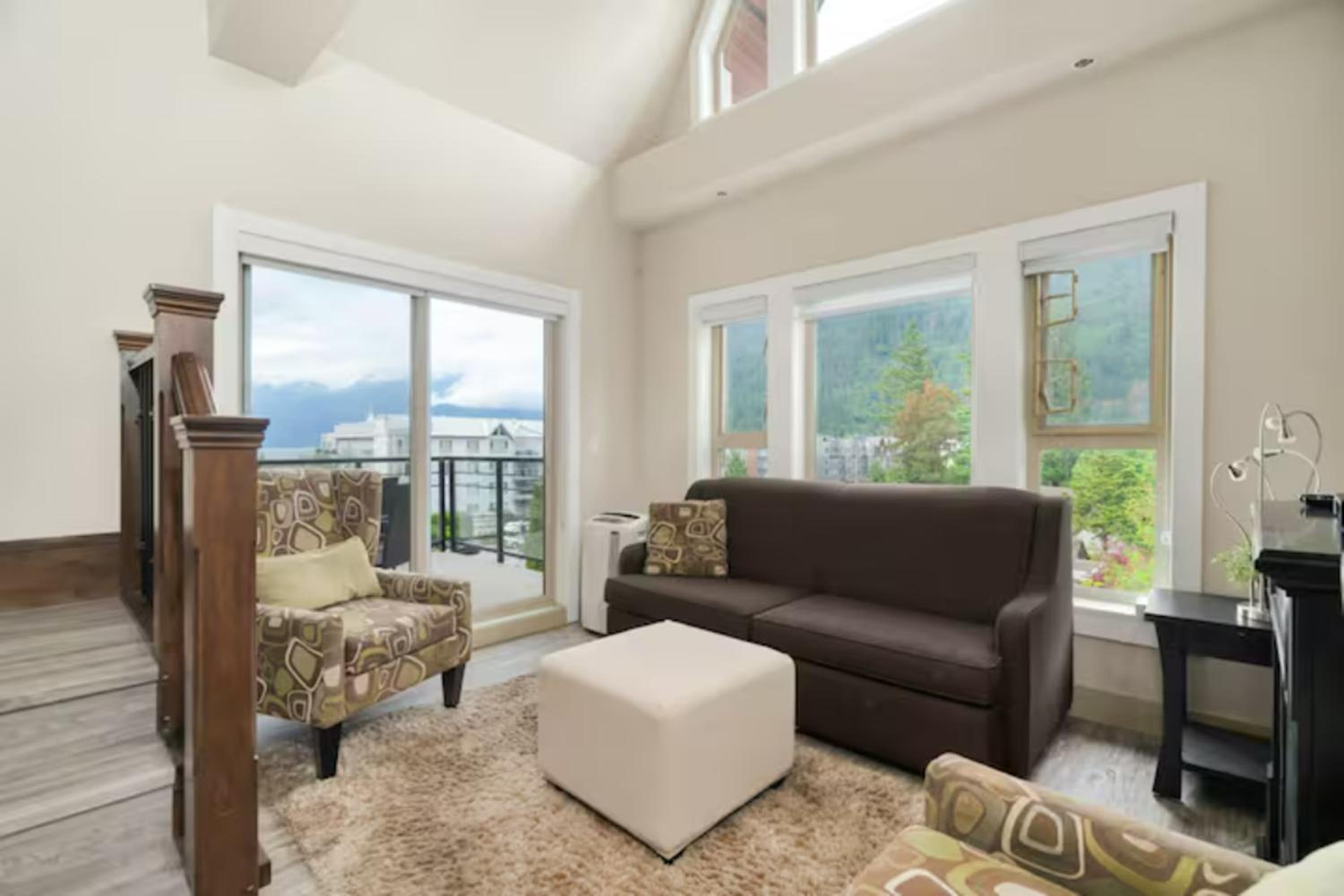 Mountain View Penthouse 7BR Combo Unit Bliss