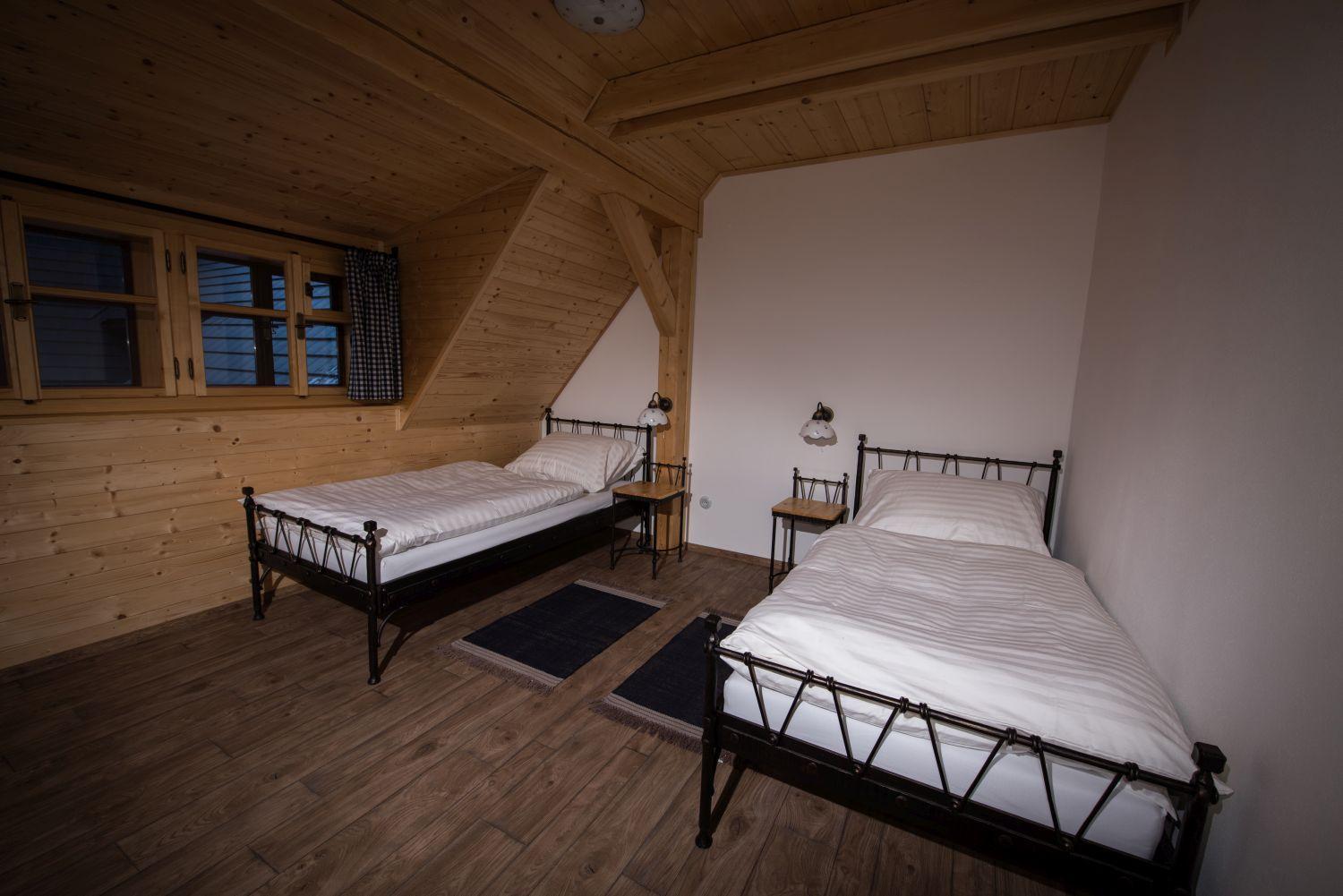 Roubenka u sjezdovky - Bělá pod Pradědem – Filipovice